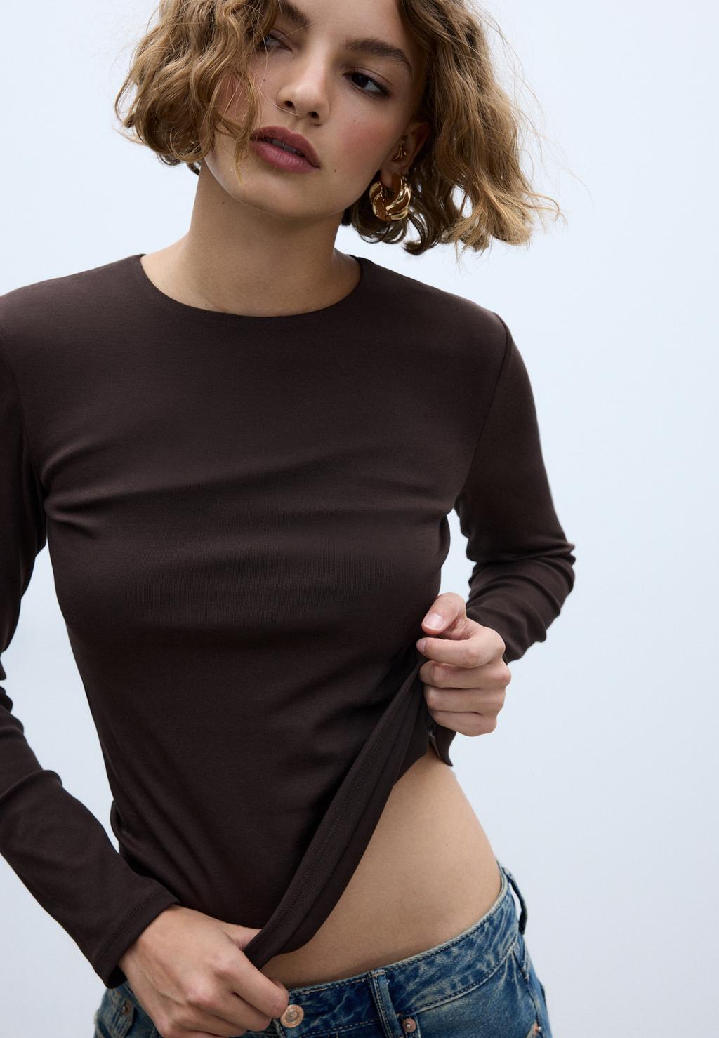 Основна тениска с дълъг ръкав