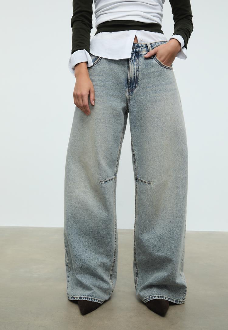d94 relaxed fit wide leg jeans