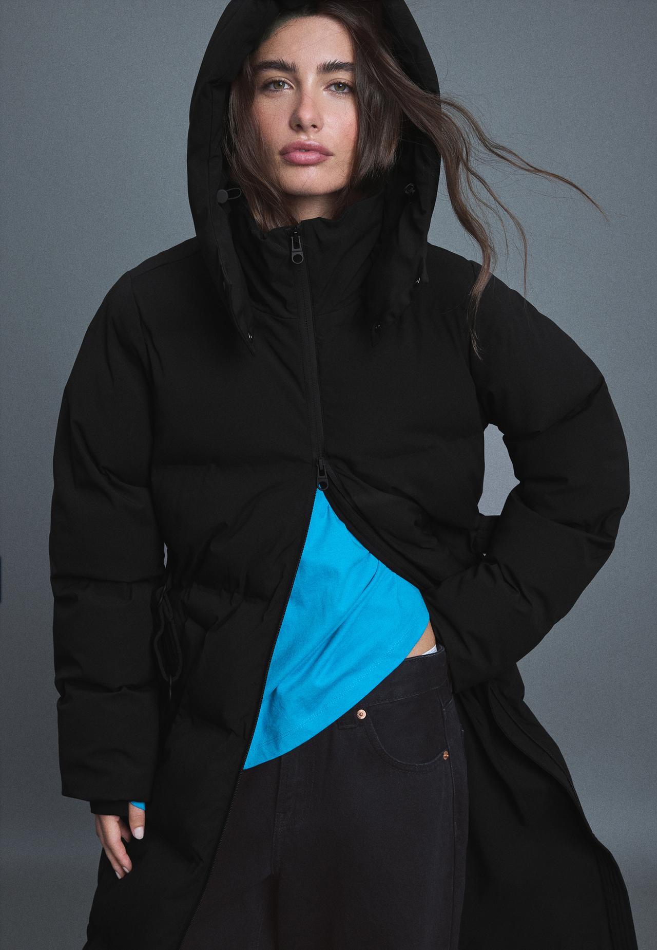 Padded coat with belt — Black