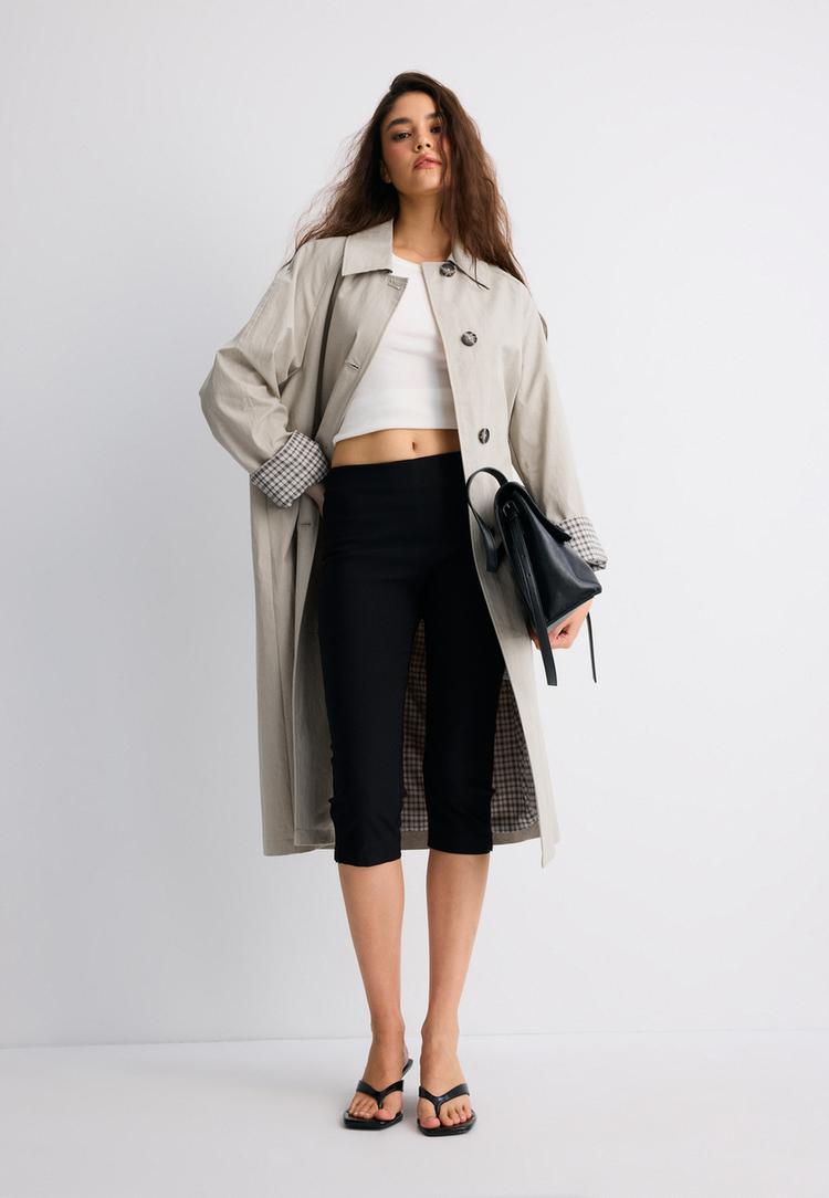 langer-trenchcoat-mit-karofutter