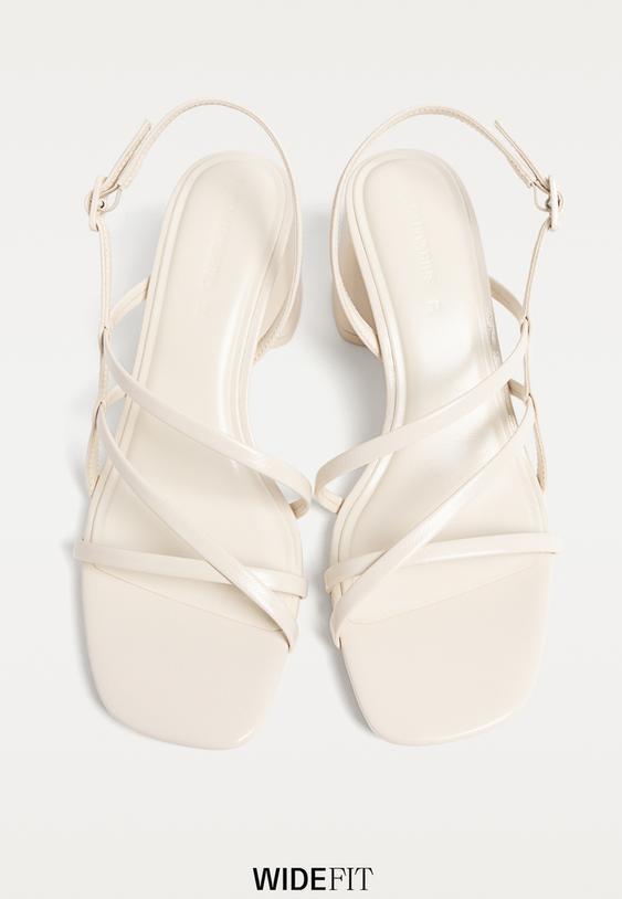 Stradivarius Sandale Largi Cu Toc Gros Ecru 37