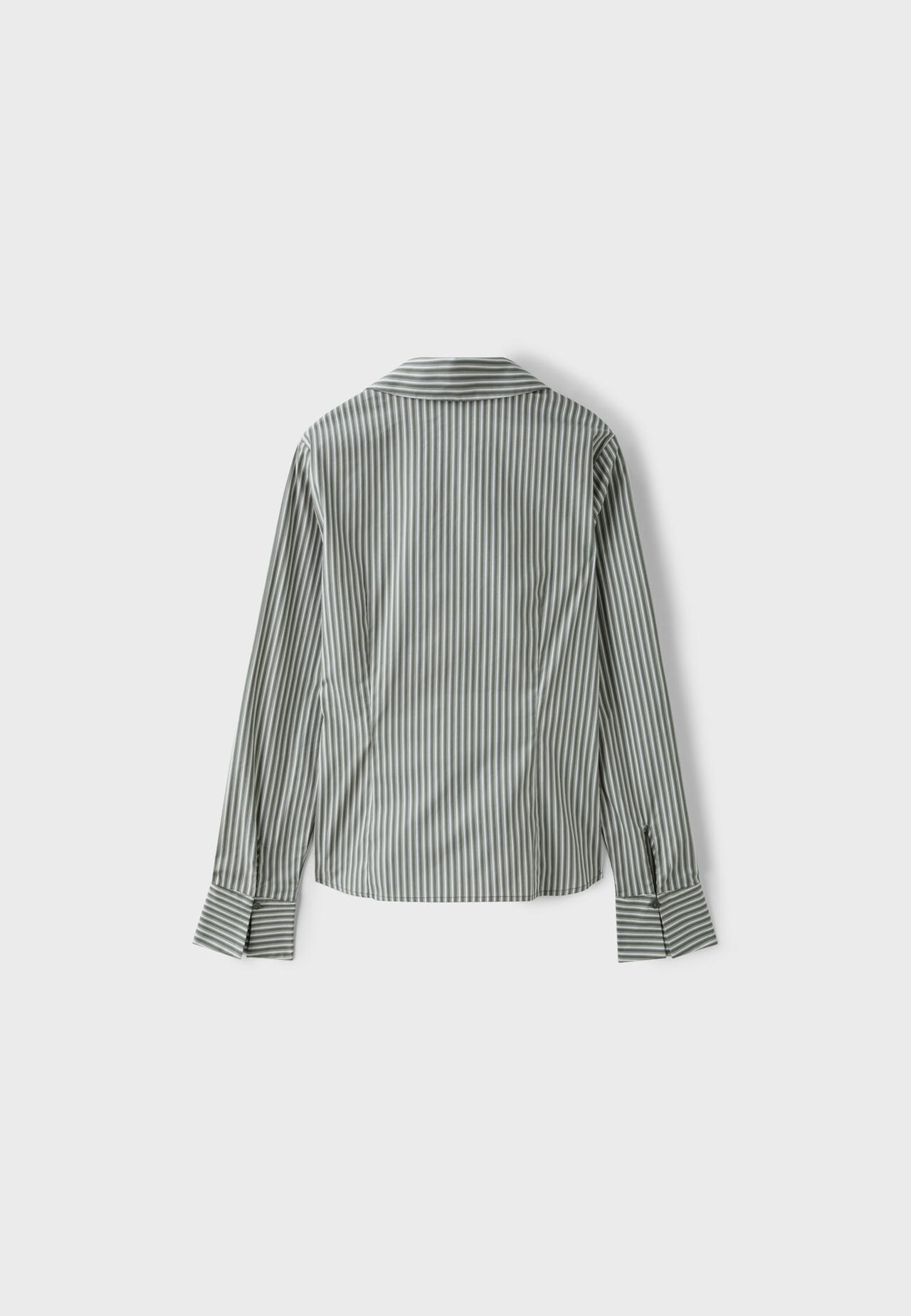 Fitted basic shirt — Khaki