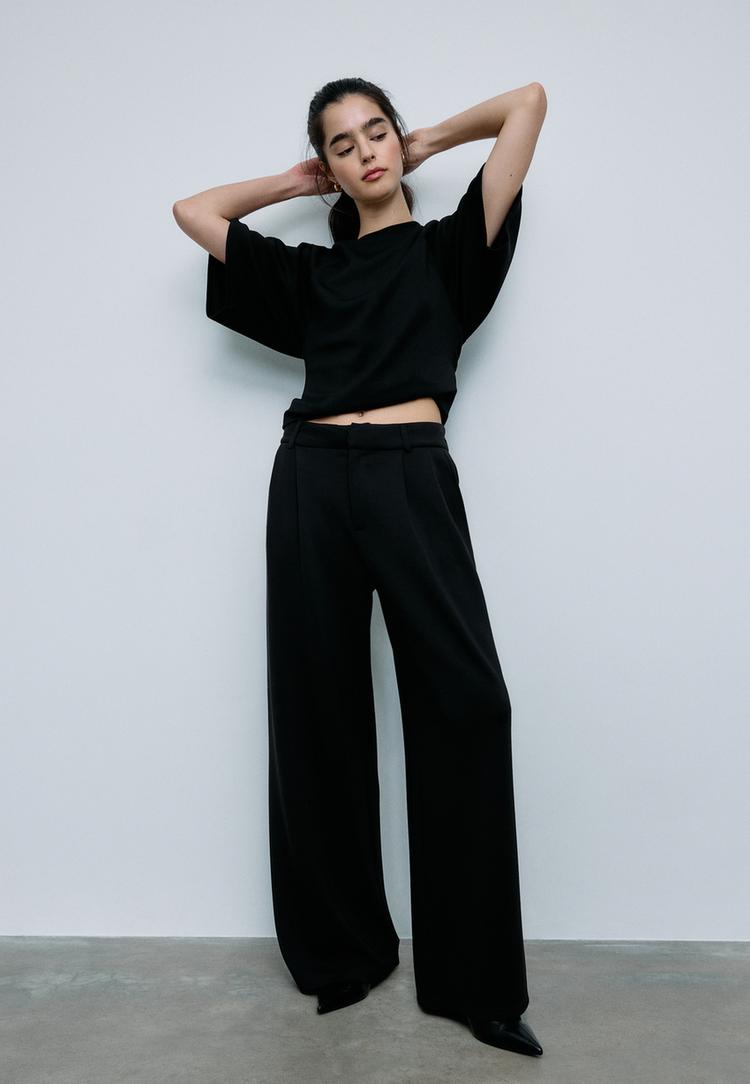 Stradivarius Μπλούζα Κοντό Μανίκι Απαλή Υφή Μαύρο Xs