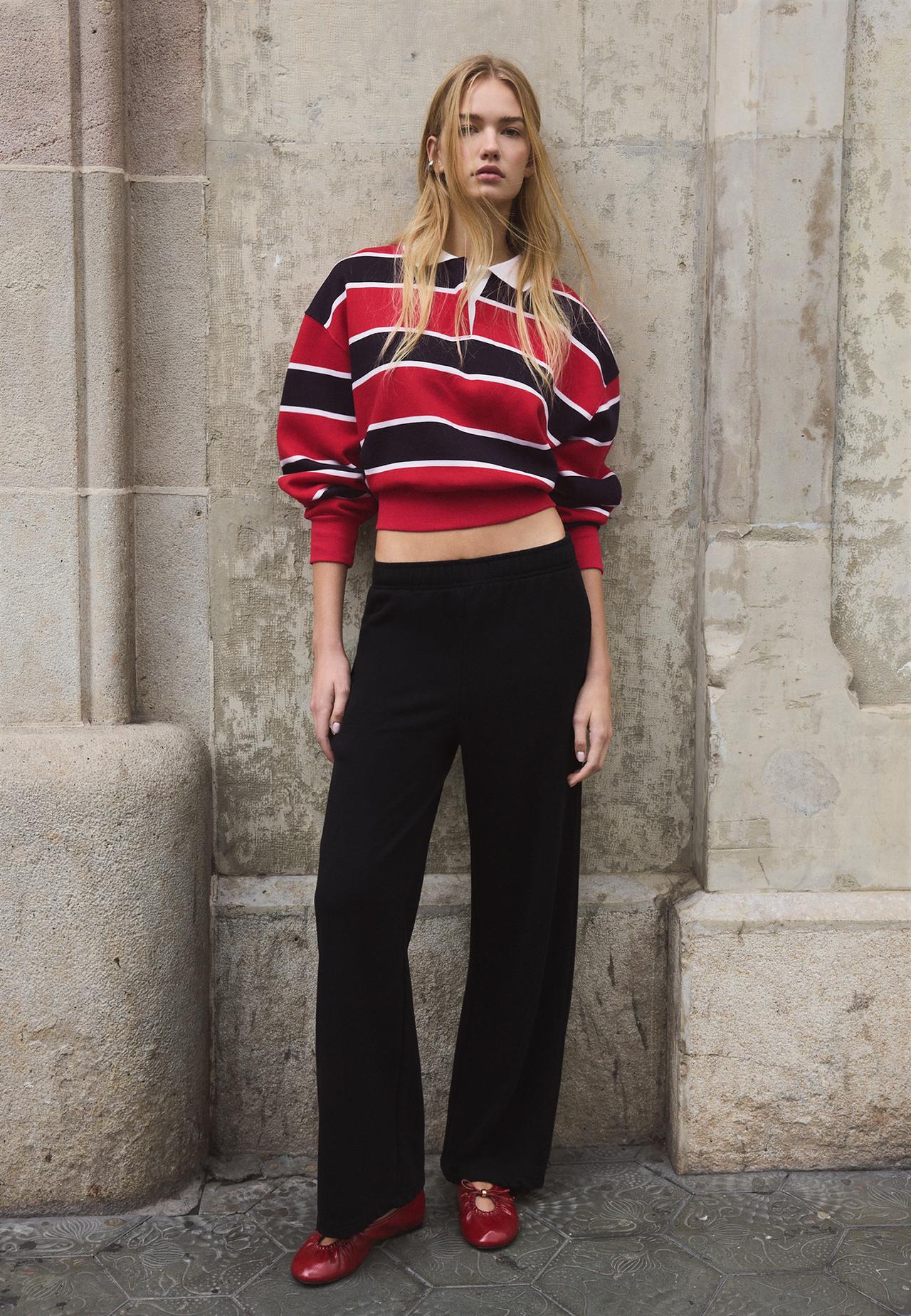 Wide-leg jogger trousers — Black