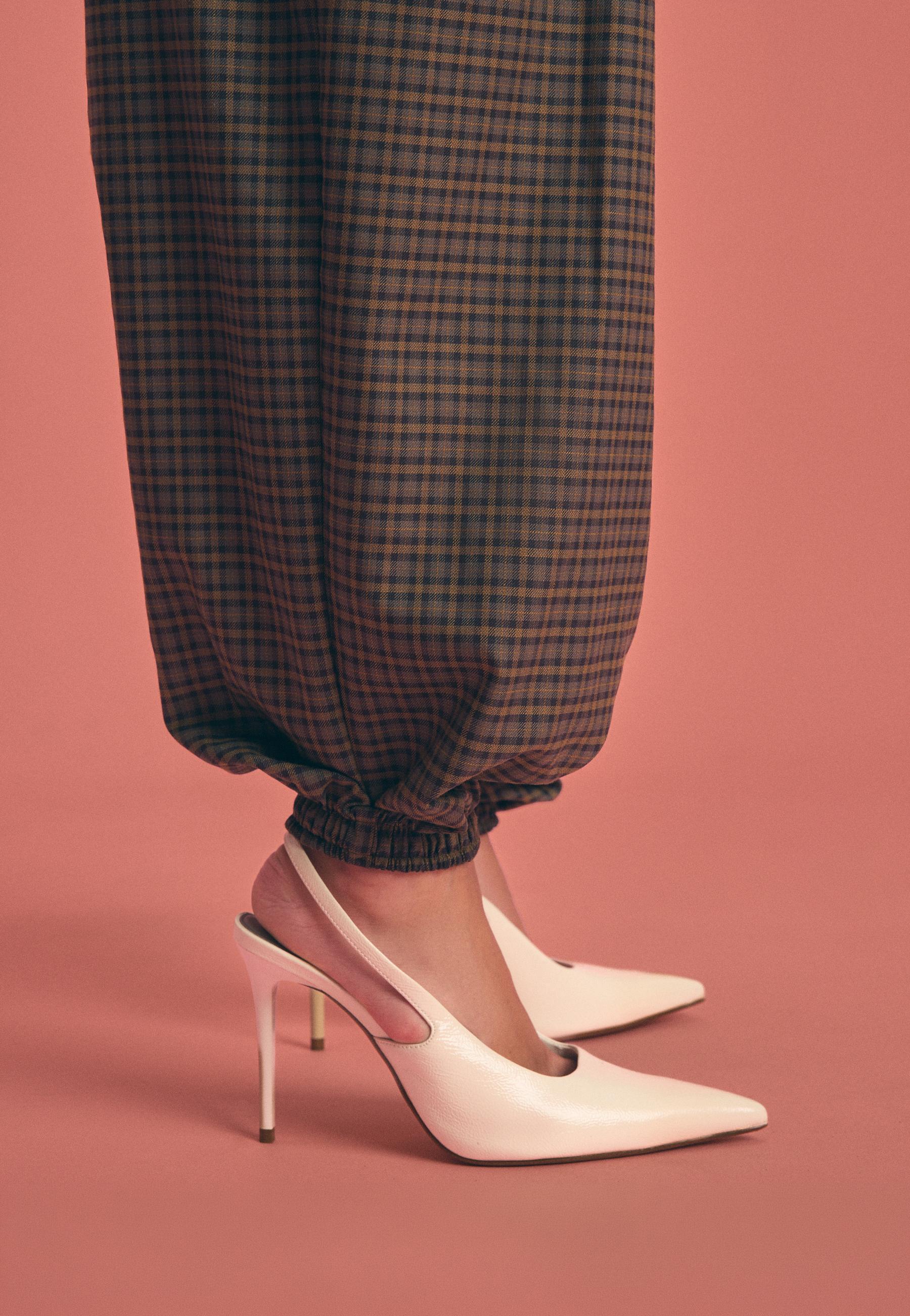 Slingback heeled shoes — ECRU