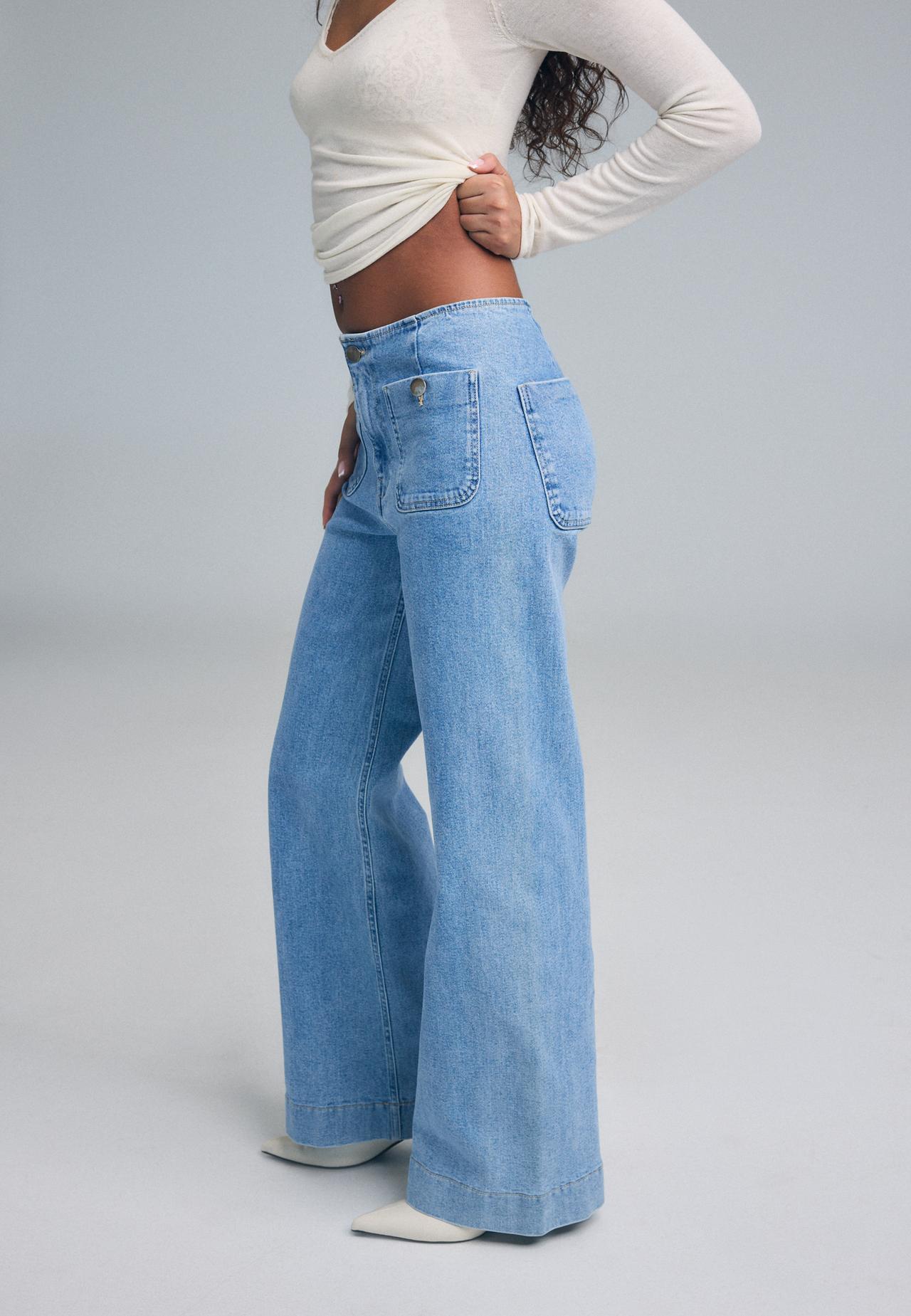 D77 Minimalist jeans with pockets — MEDIUM LIGHT BLUE DENIM