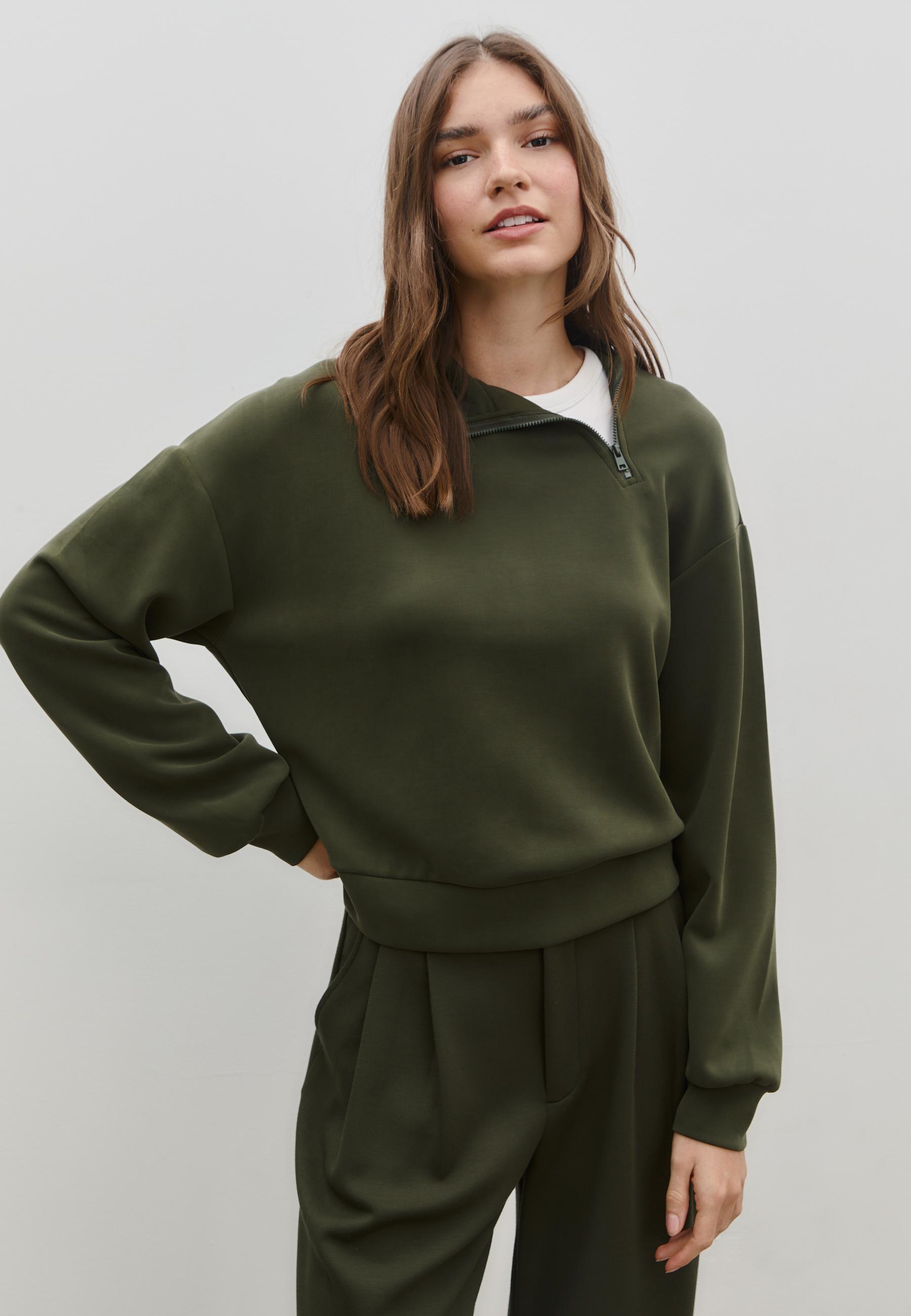 Soft-touch sweatshirt with side zip — 0-526
