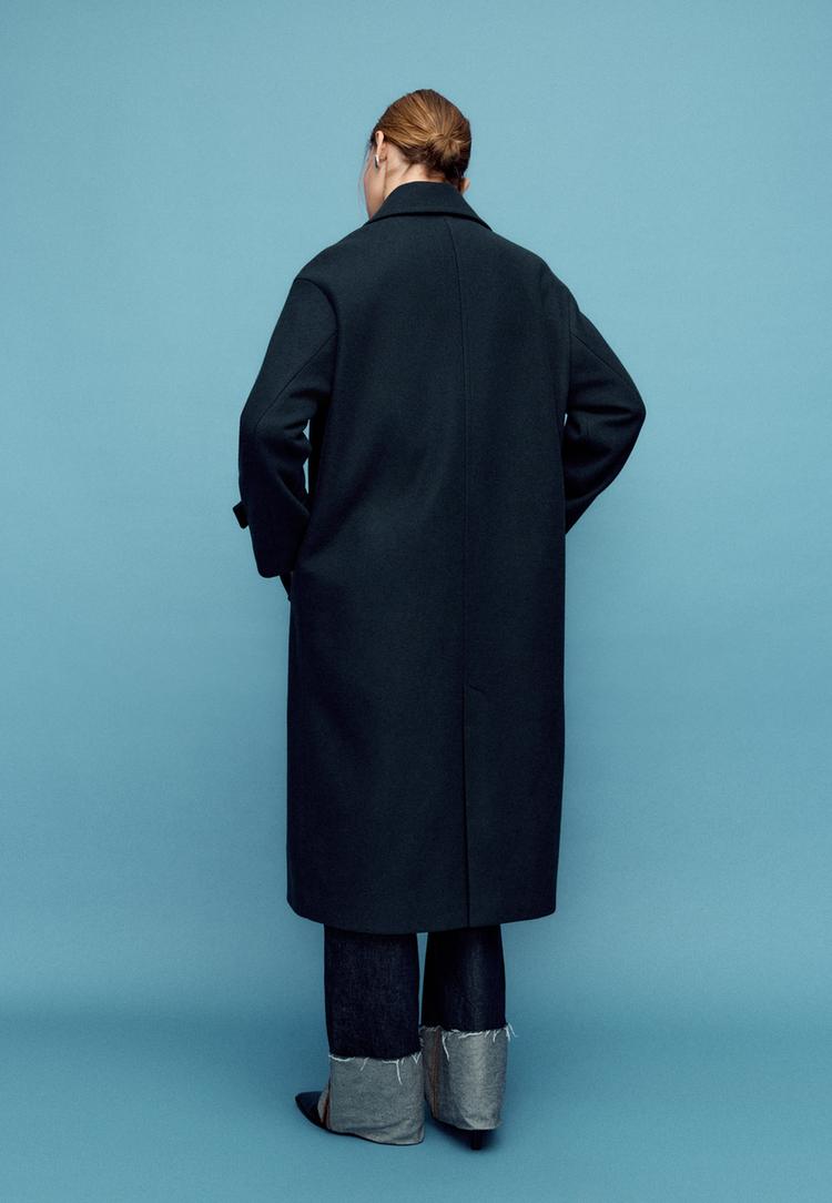 langer-oversize-mantel-mit-weichem-griff
