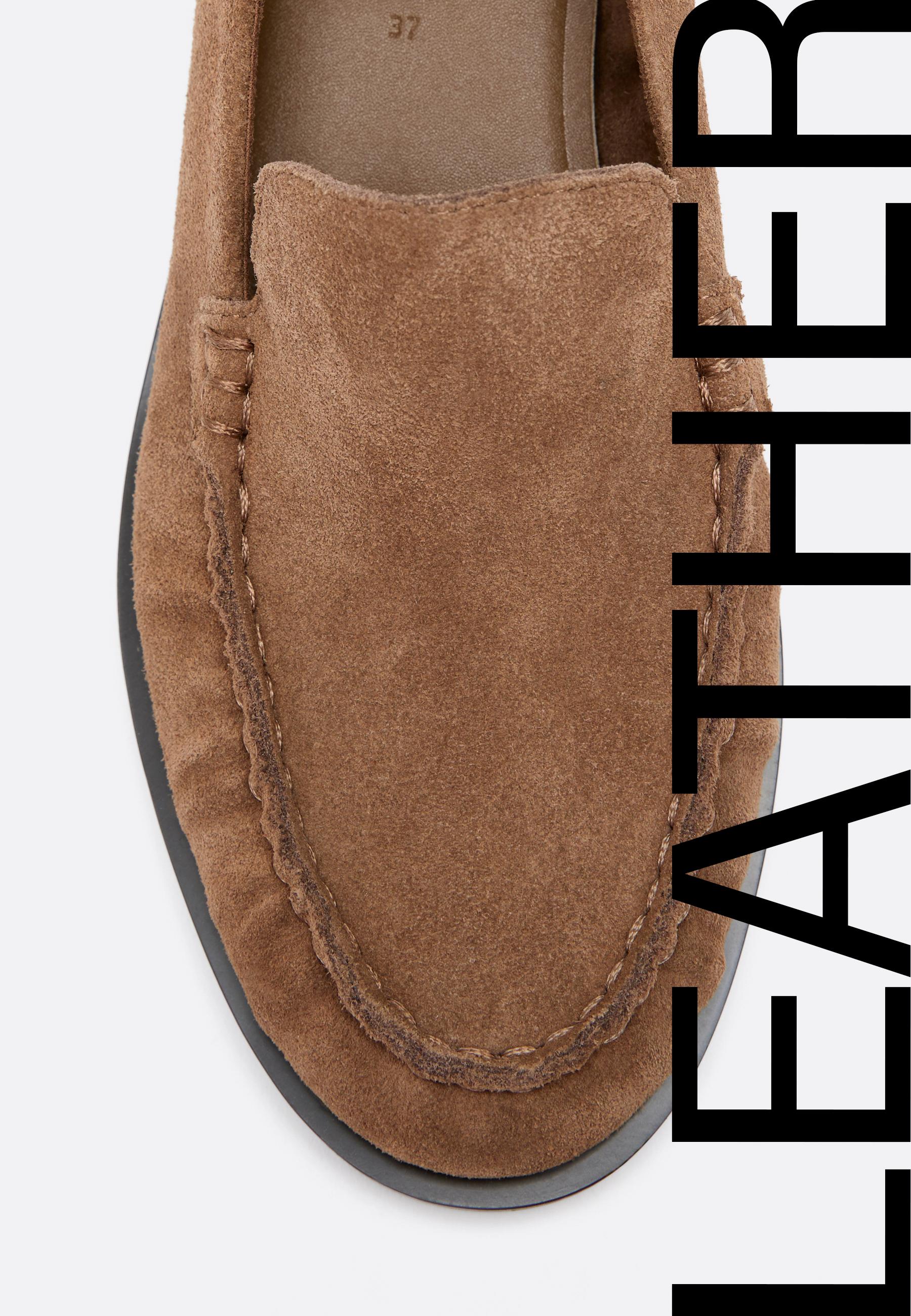Stradivarius Büzgülü deri loafer görsel 8
