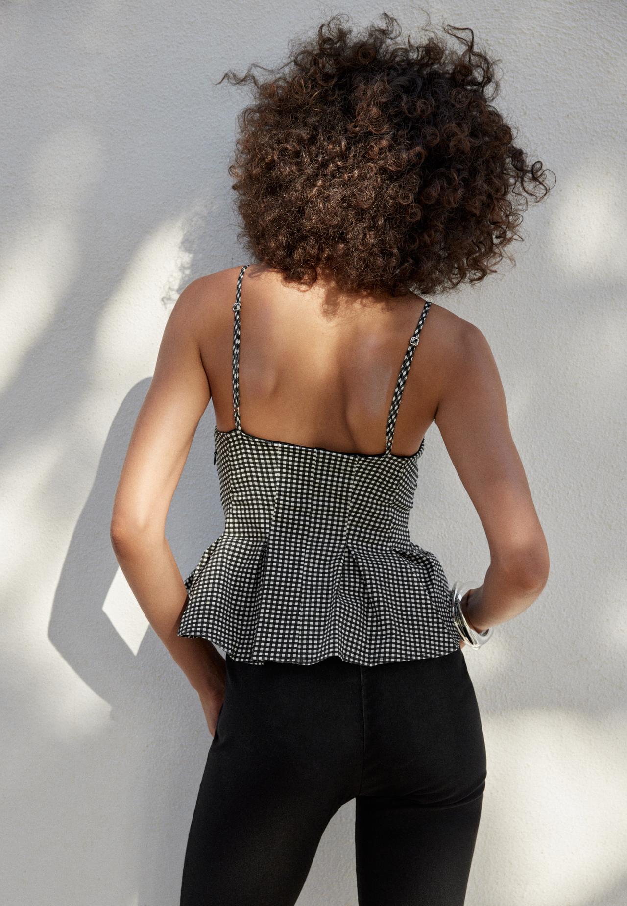 Fitted pleated top — TRANSPARENT
