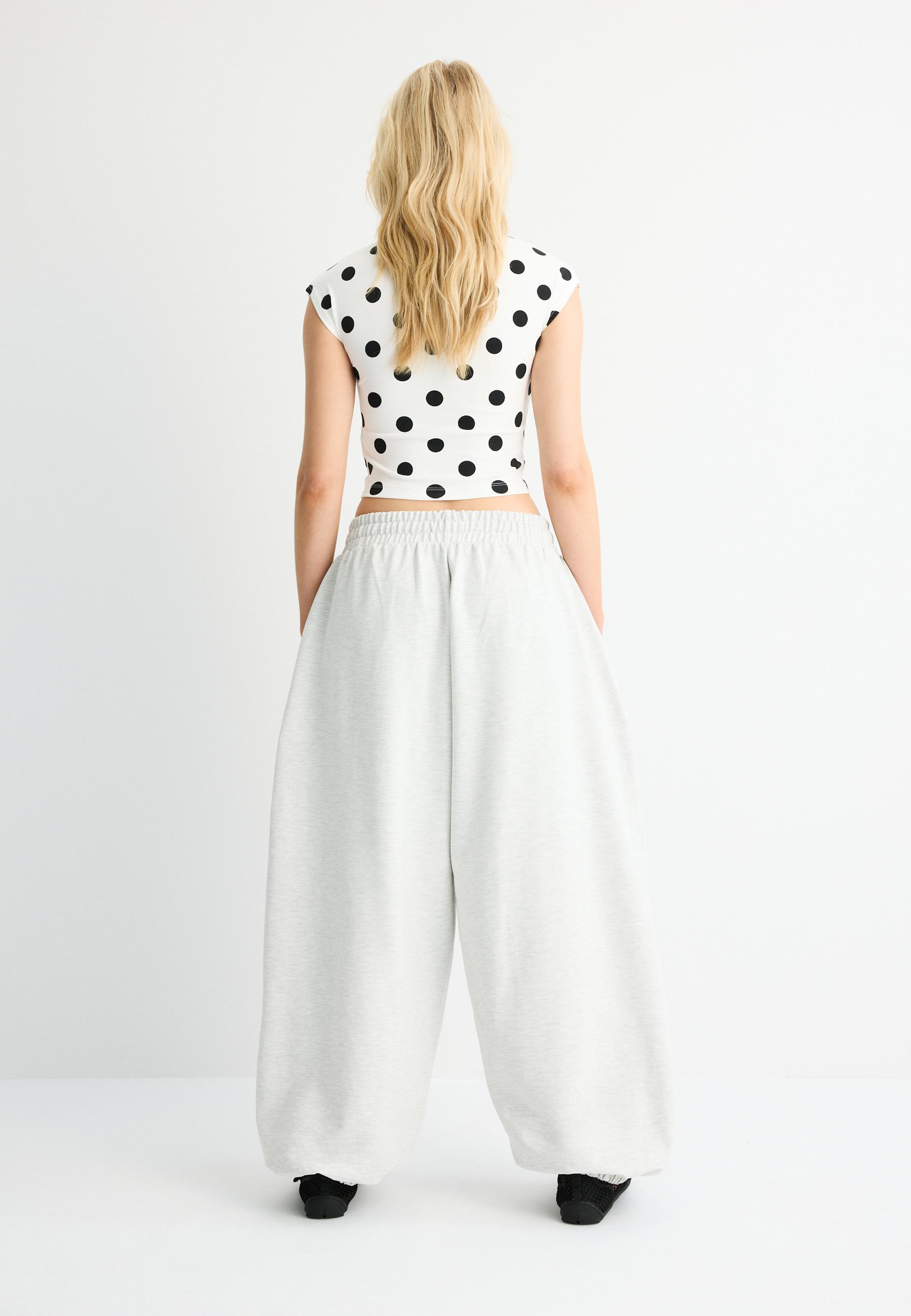 Balloon volume jogger trousers — Grey melange
