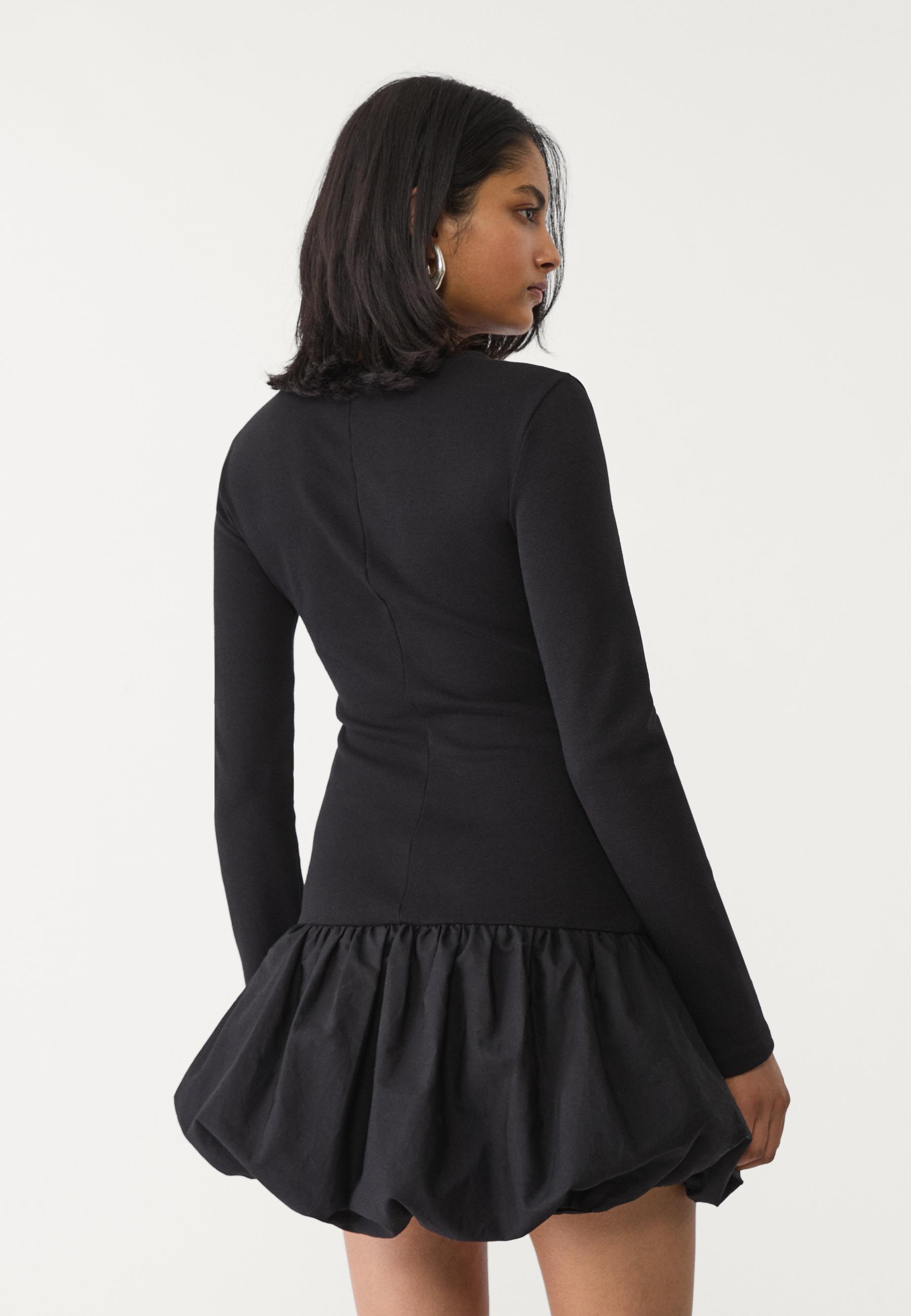 LAYERED BALLOON HEM DRESS ブラック Comme des Garçons Satin High Neck Balloon Hem Dress - Black