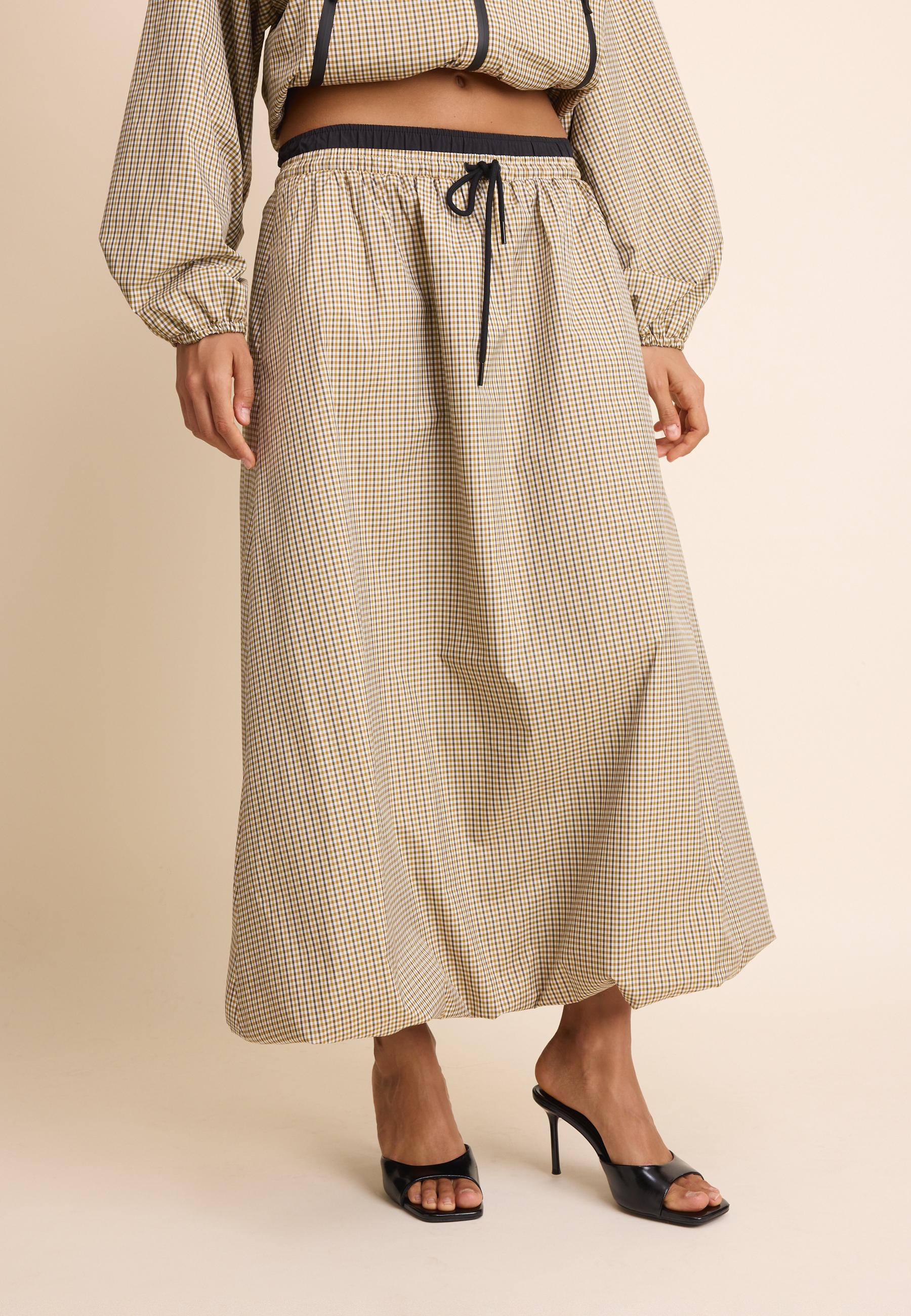 Check print balloon maxi skirt — Beige