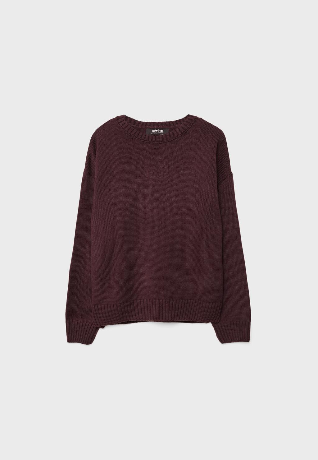Knitted round neck jumper