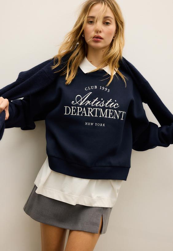 sweater met geborduurde polokraag