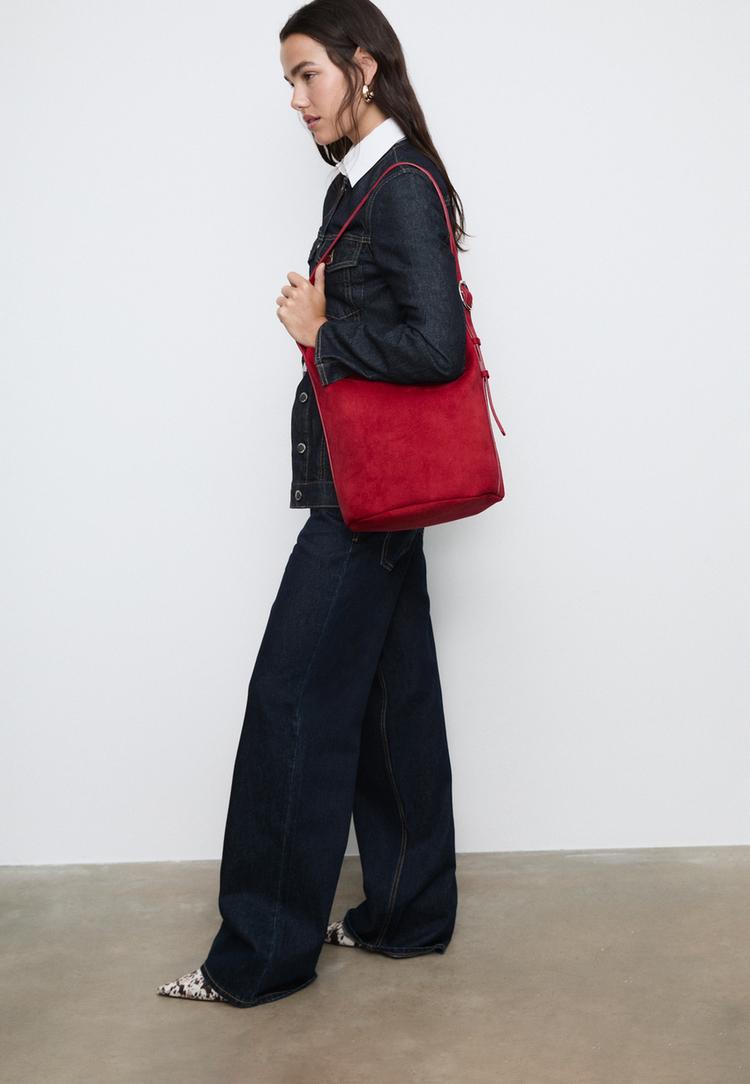 bolso bucket hebilla efecto ante