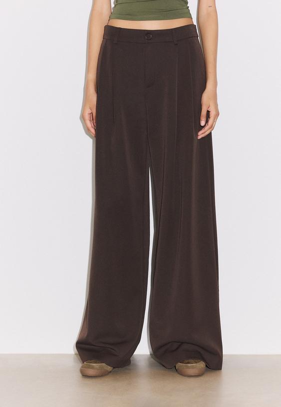 wideleg tailored trousers with darts