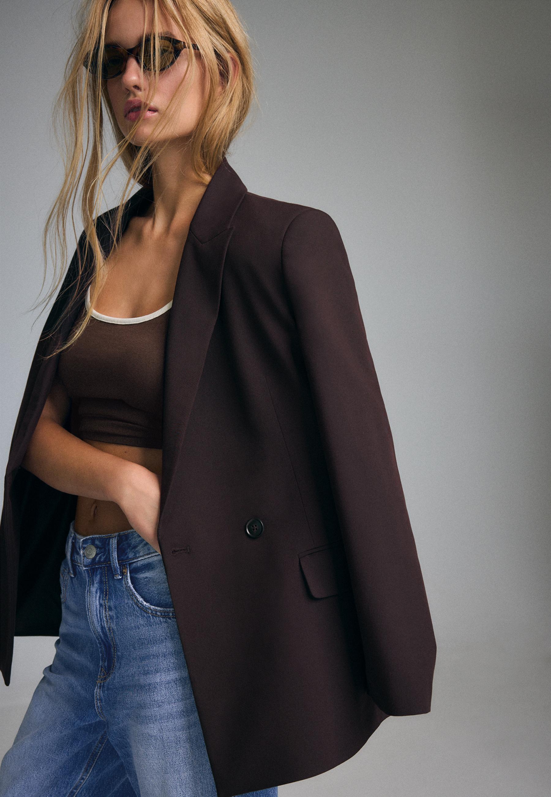 Straight buttoned blazer — Brown