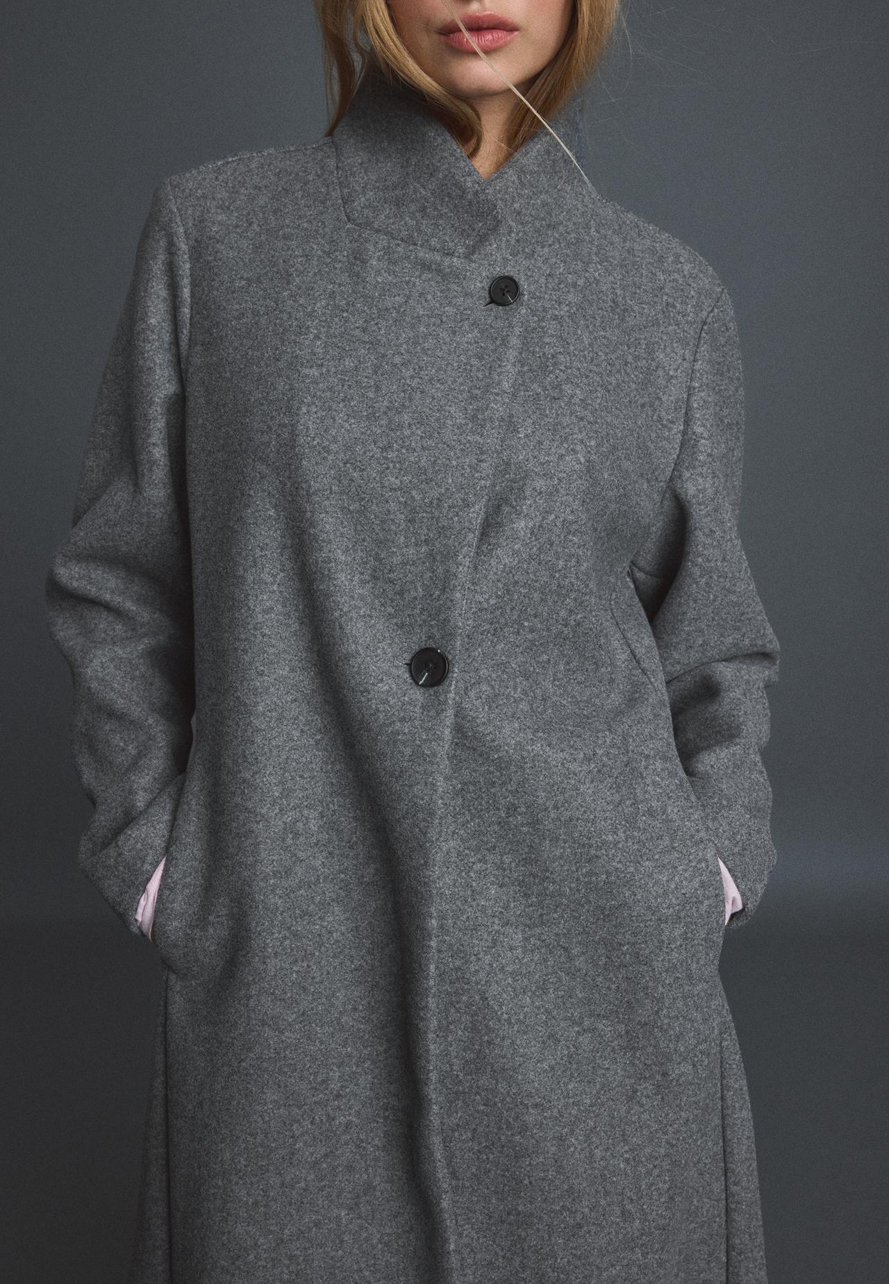 Soft-touch basic coat — Dark grey