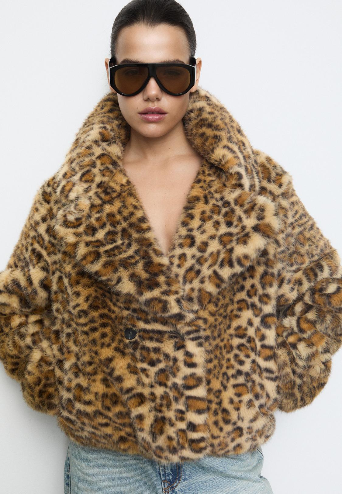 Leopard print faux fur double-breasted jacket