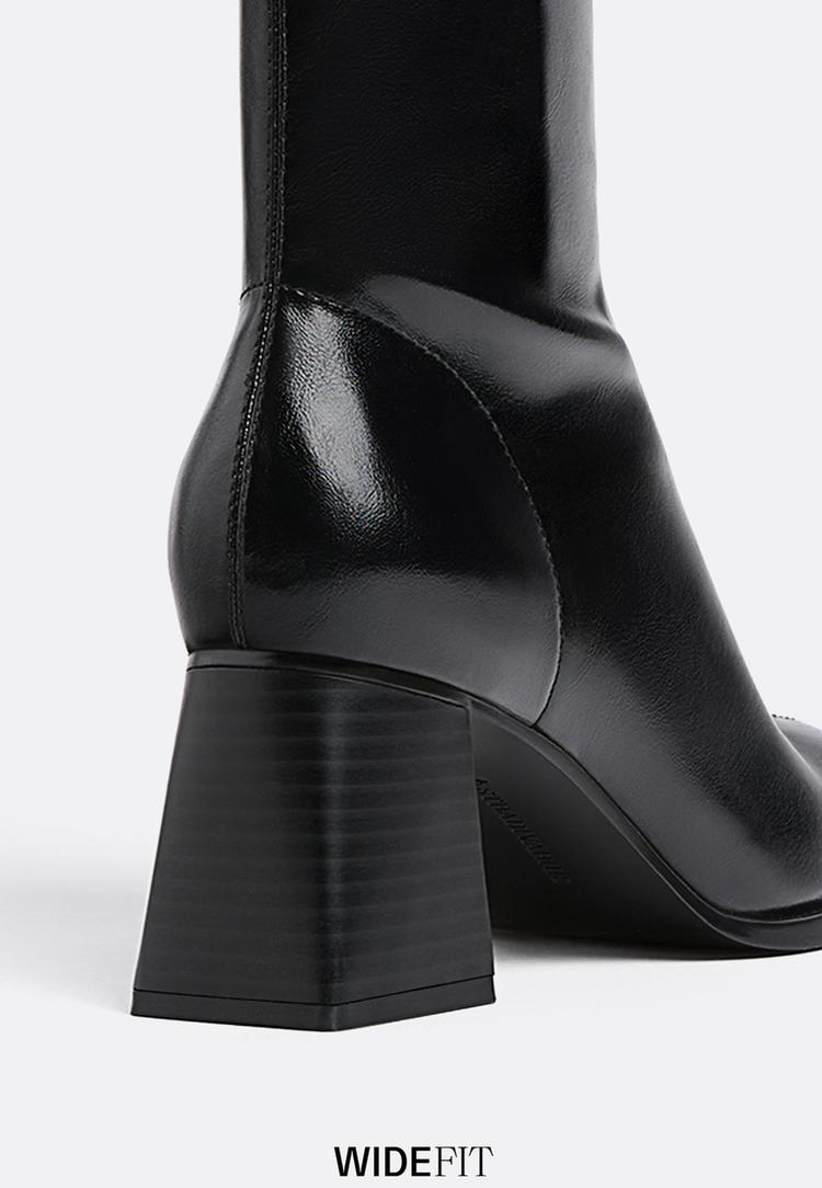 mid heel boots with stretch legs