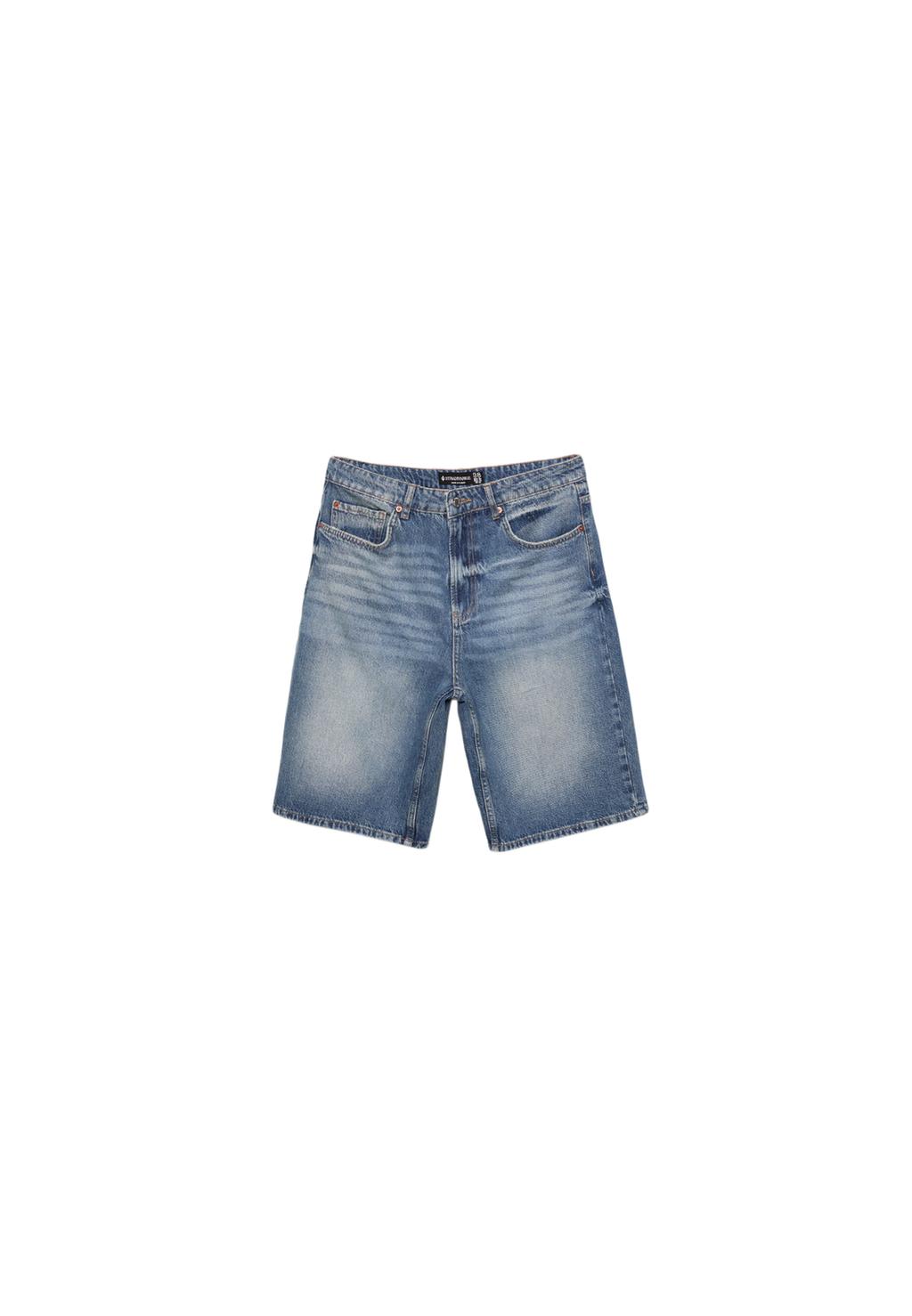 D95 Bermuda jorts