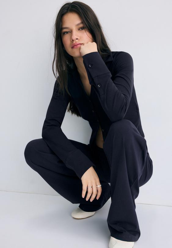 knit shirt with buttons