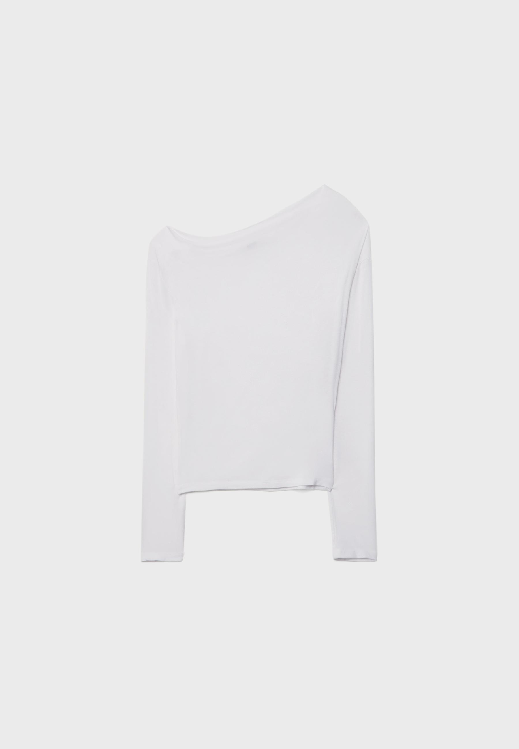 Asymmetrical neckline top — Ecru