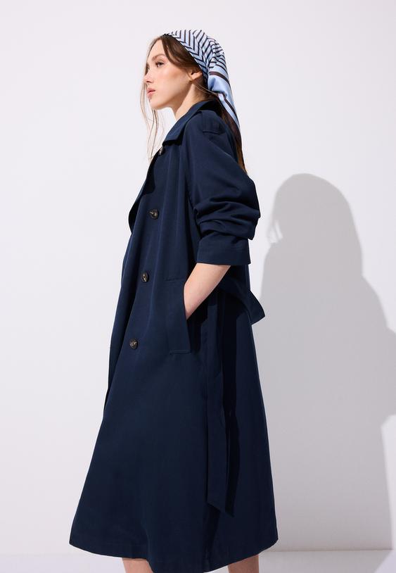 long flowing trench coat