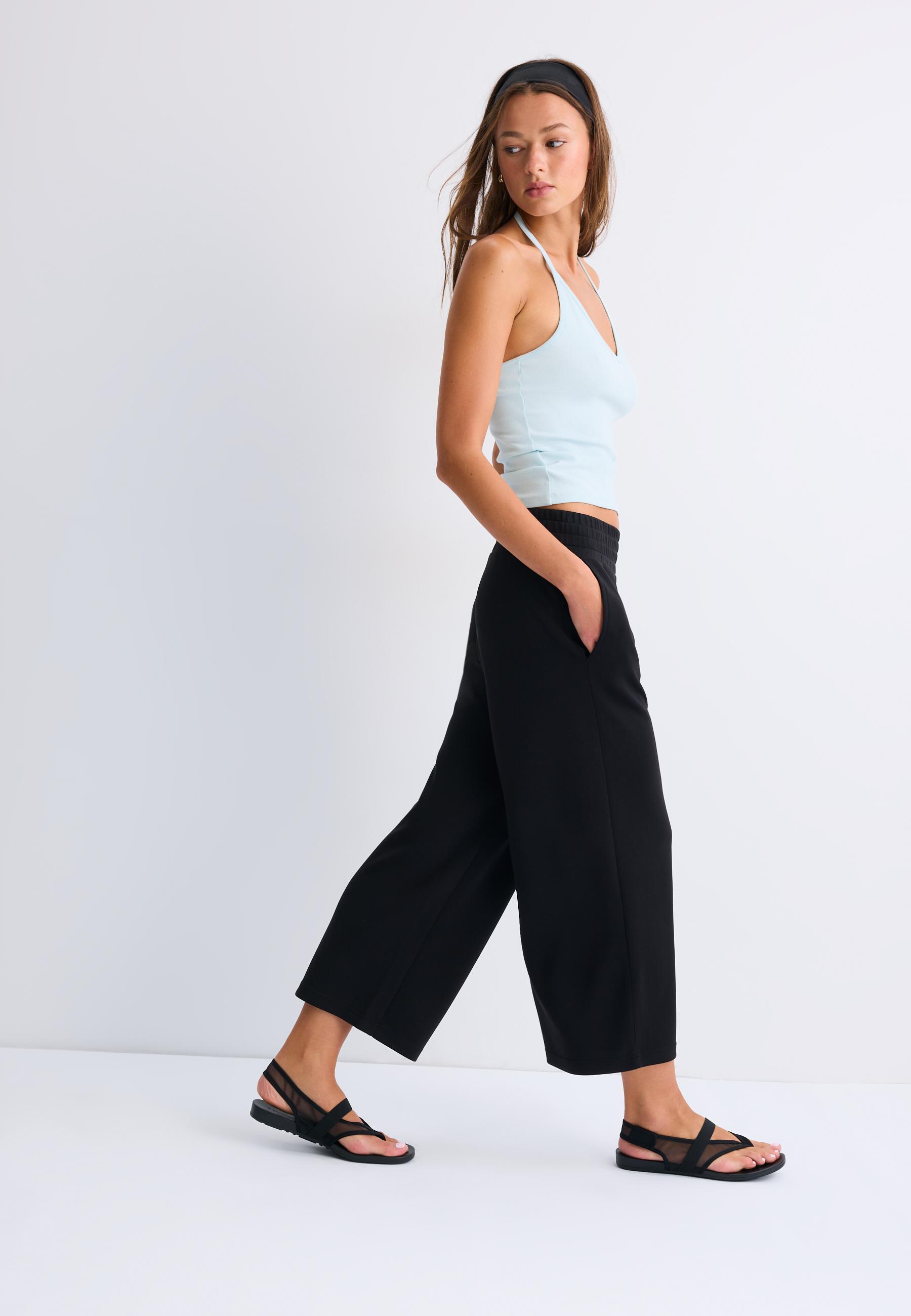Soft-touch culottes - Women's fashion | Stradivarius United States