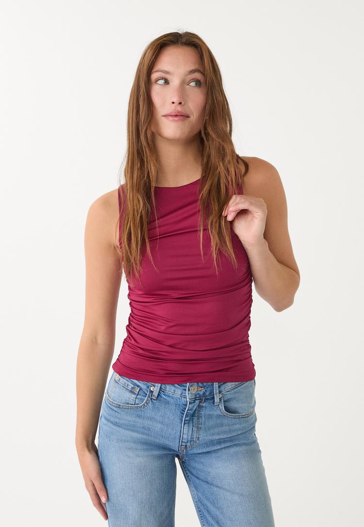 camiseta poliamida drapeado