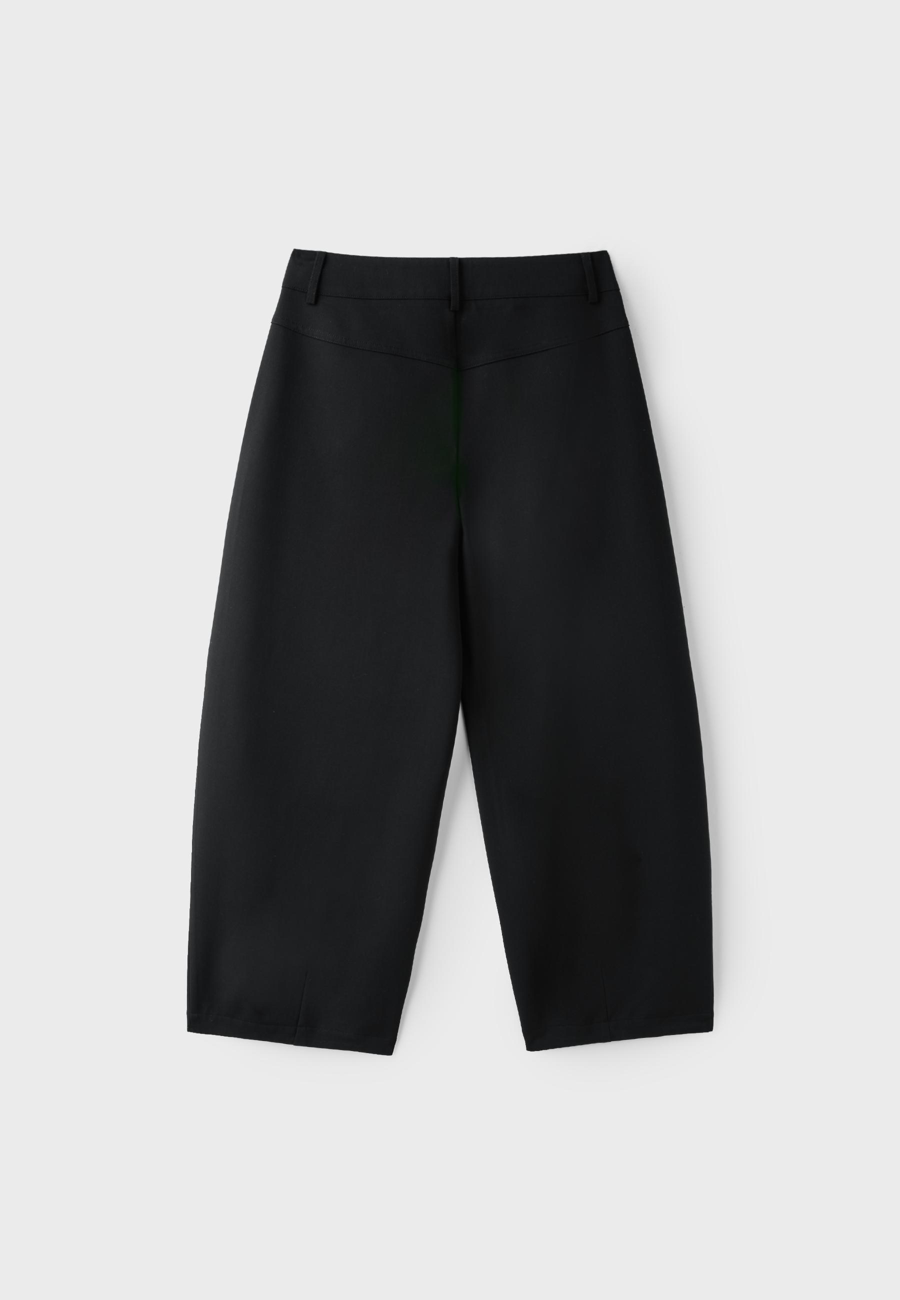 Tailored barrel trousers — Black