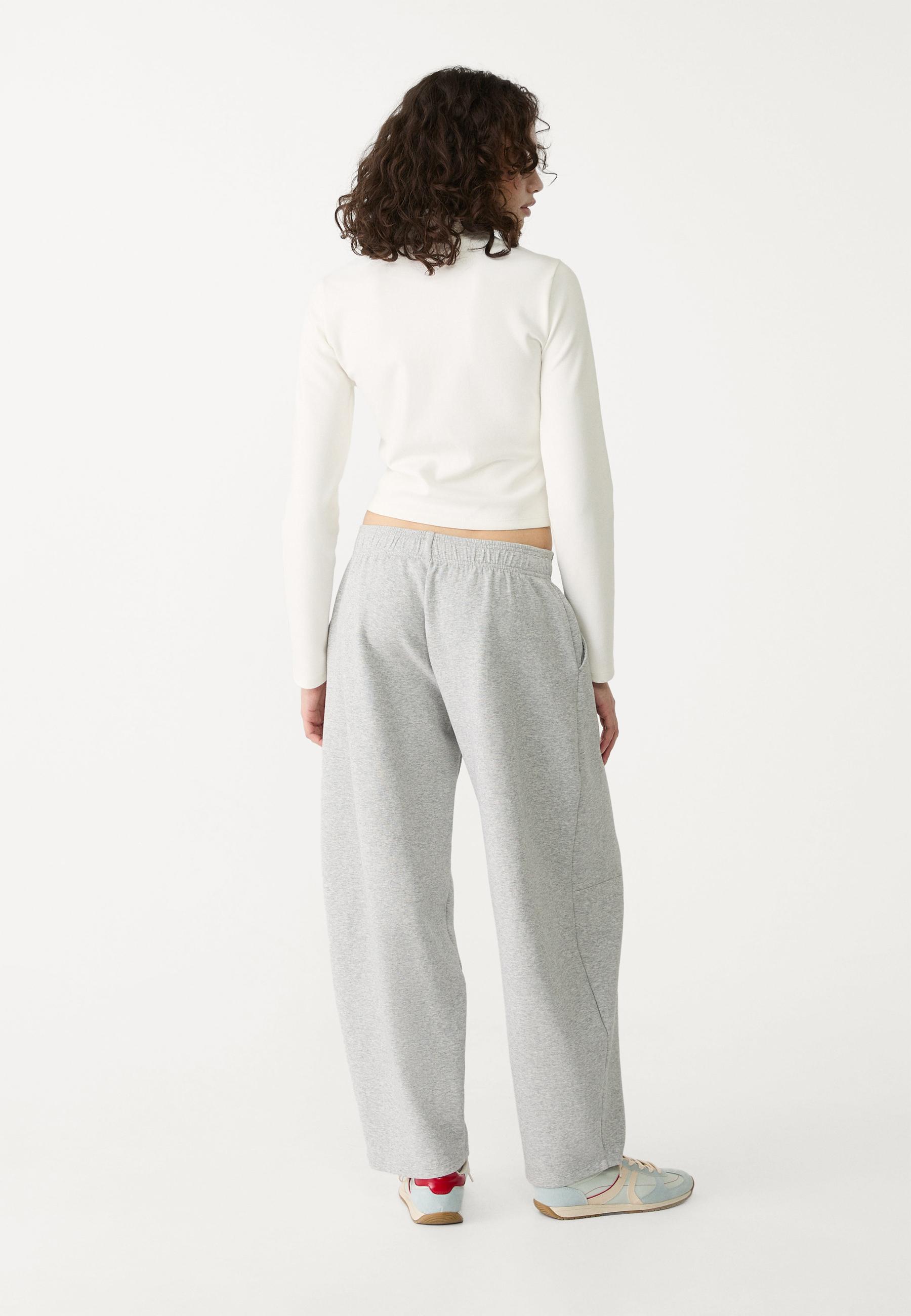 【U LAN】Tully Brushed Side Pintuck Balloon Jogger Pants Pintuck Balloon Pant in Indigo - Estudio Niksen