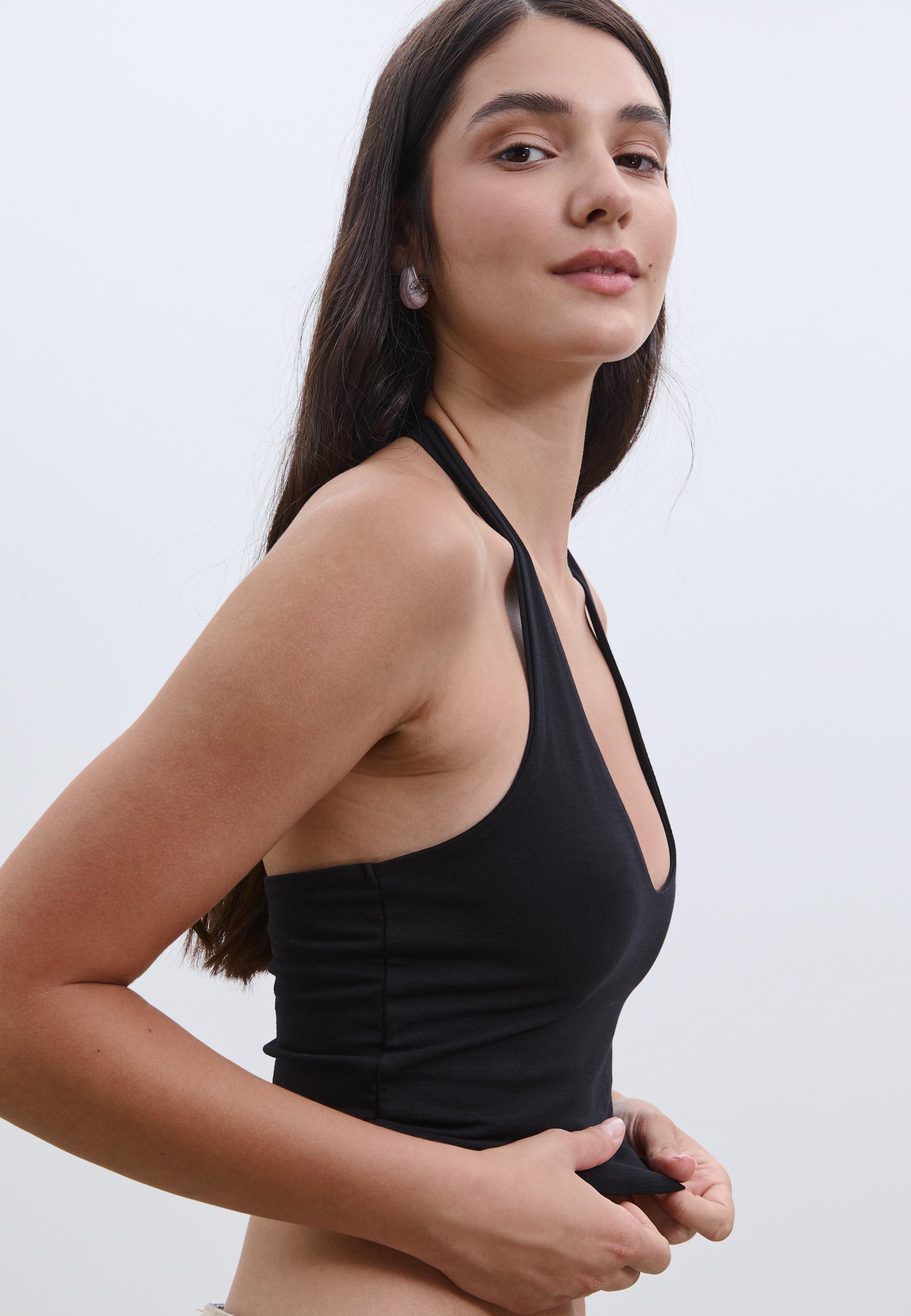 トップス VIAVANDA ASYMMETRIC HALTER TEE トップス VIAVANDA ASYMMETRIC HALTER TEE トップス VIAVANDA