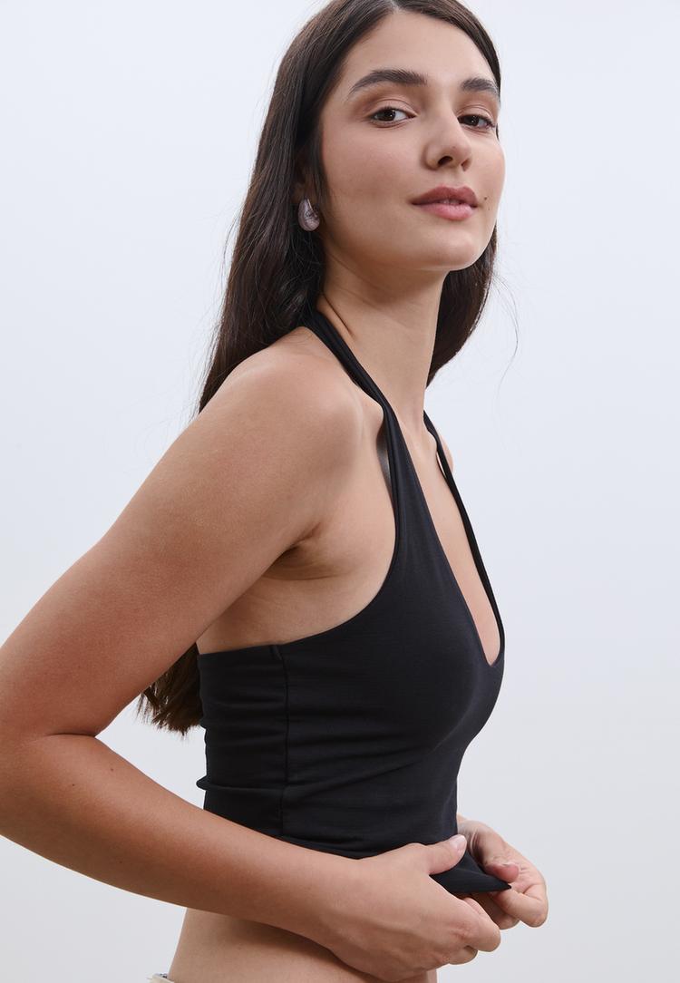 halter crop top