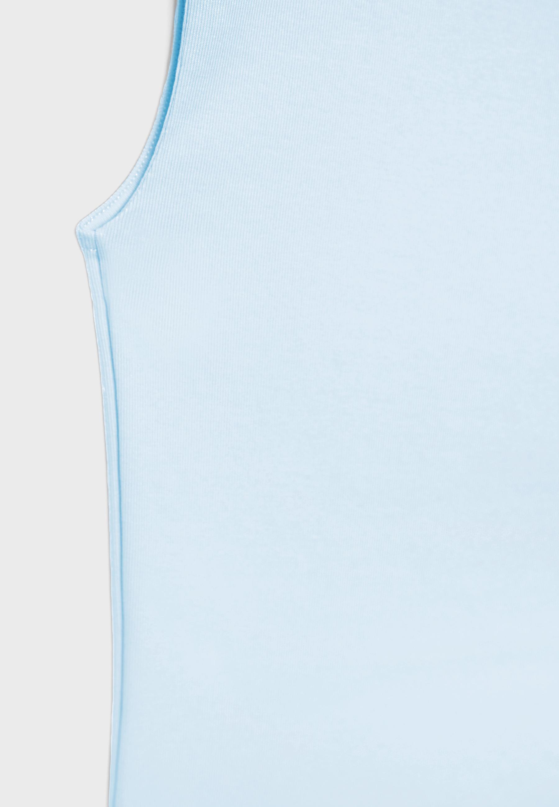 Basic kolsuz tişört