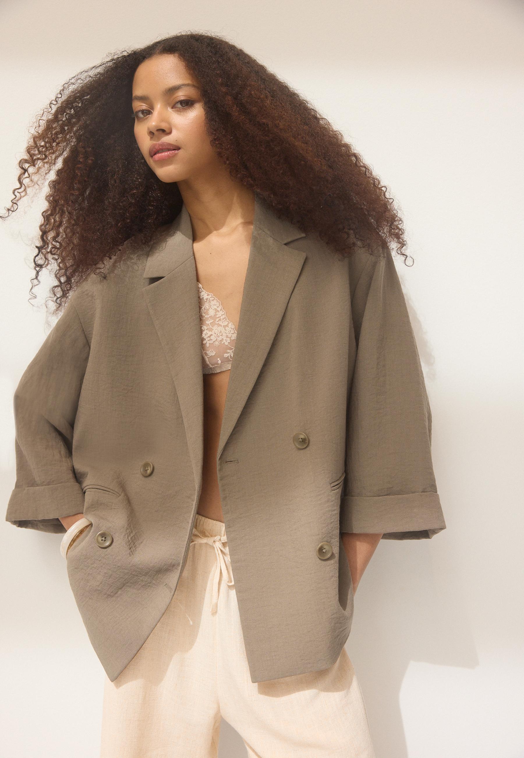 Flowing double-breasted blazer — Brown