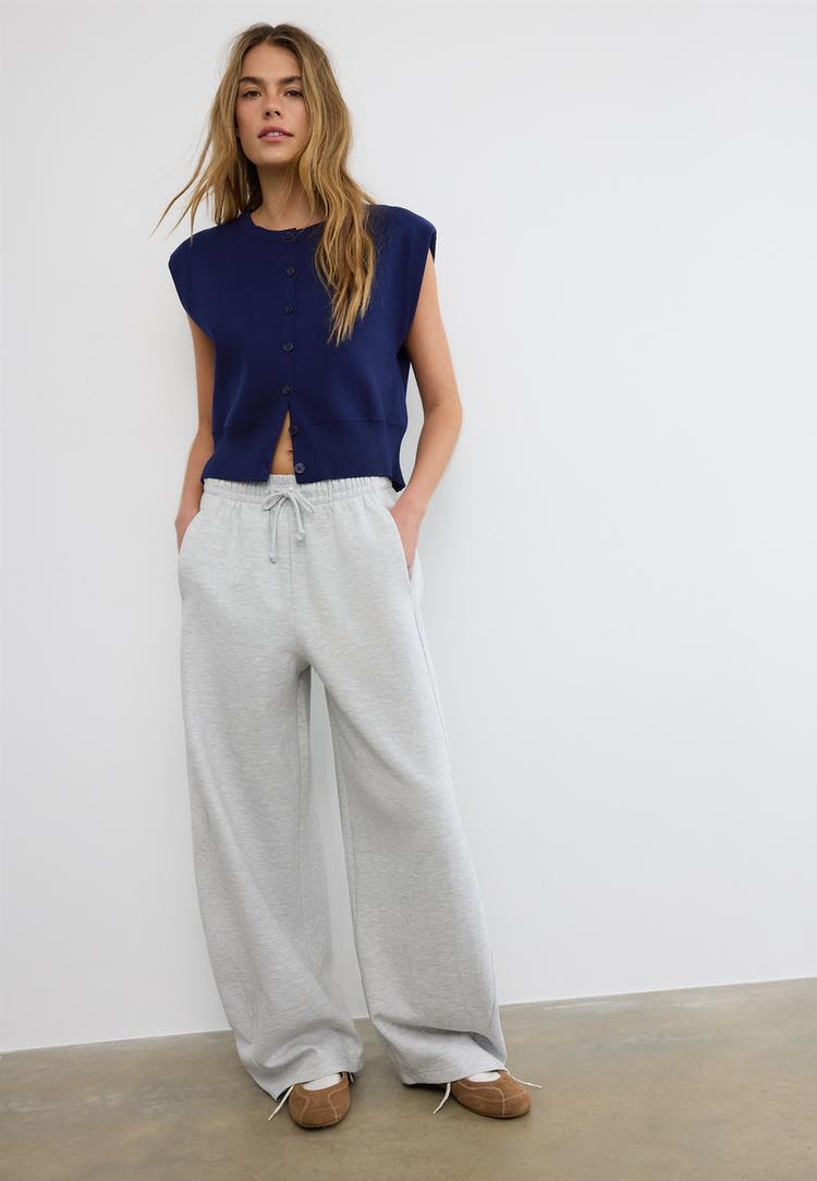 gilet in maglia con spalline