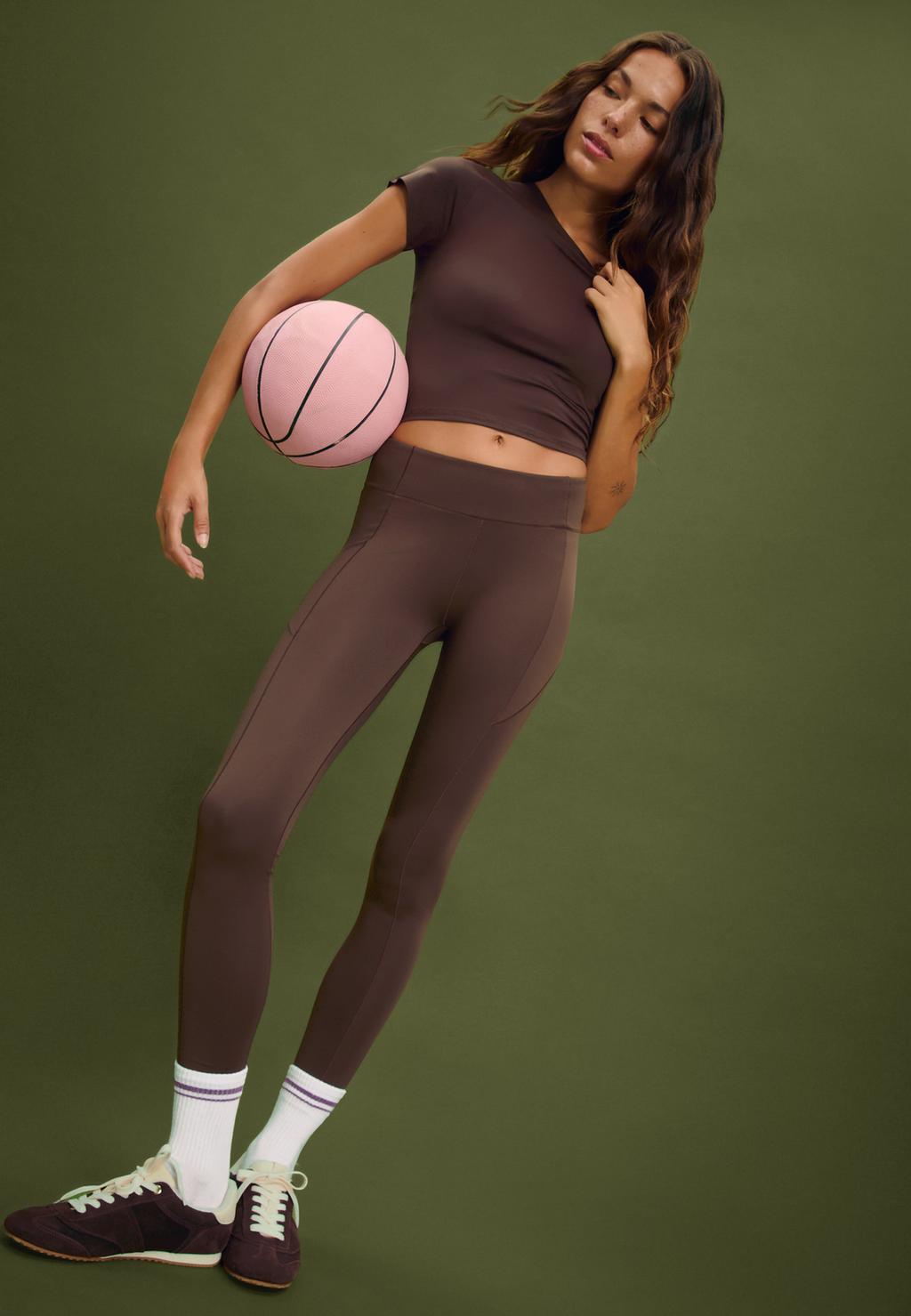 Leggings tobilleros recortes