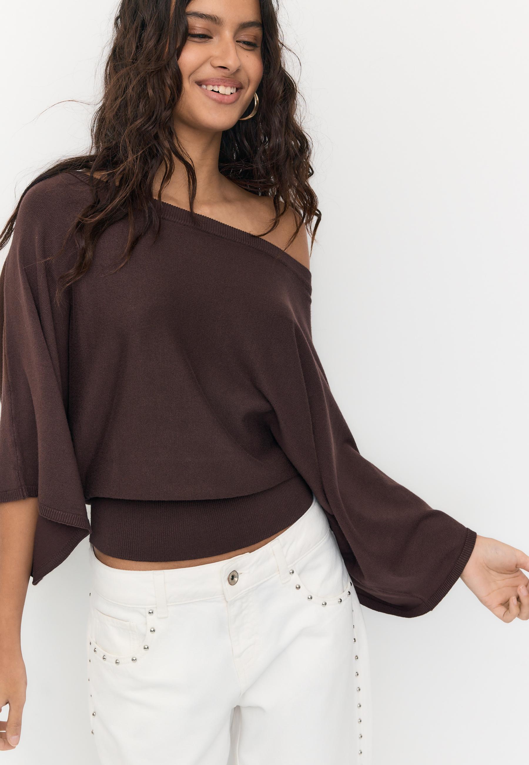 Wide sleeve knit sweater — Brown