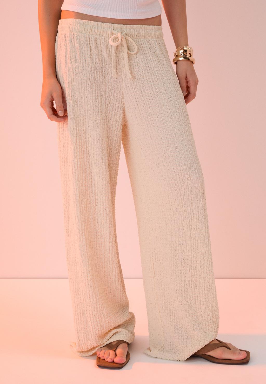 Textured flowing trousers