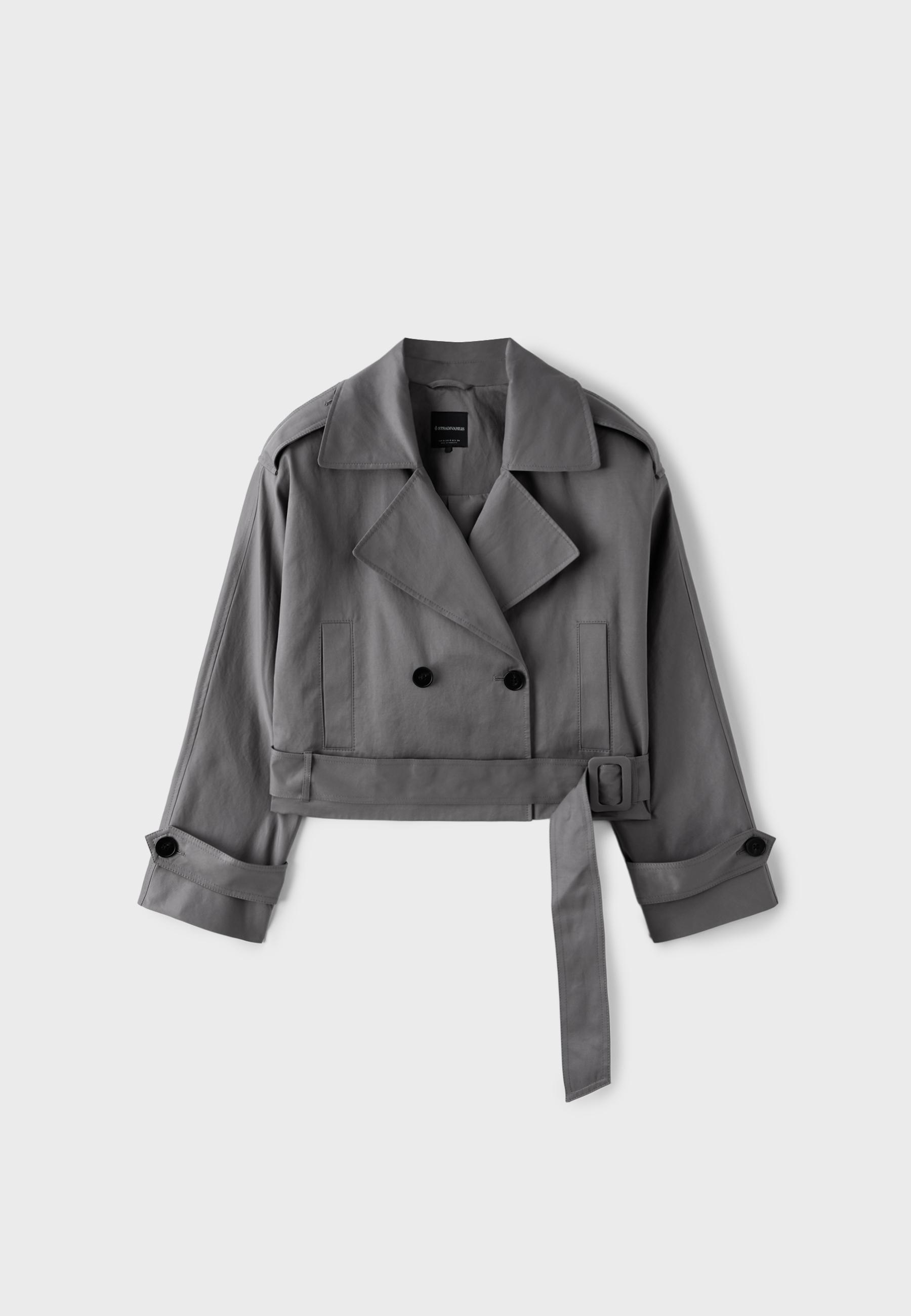 Short trench coat with padded shoulders — Grey