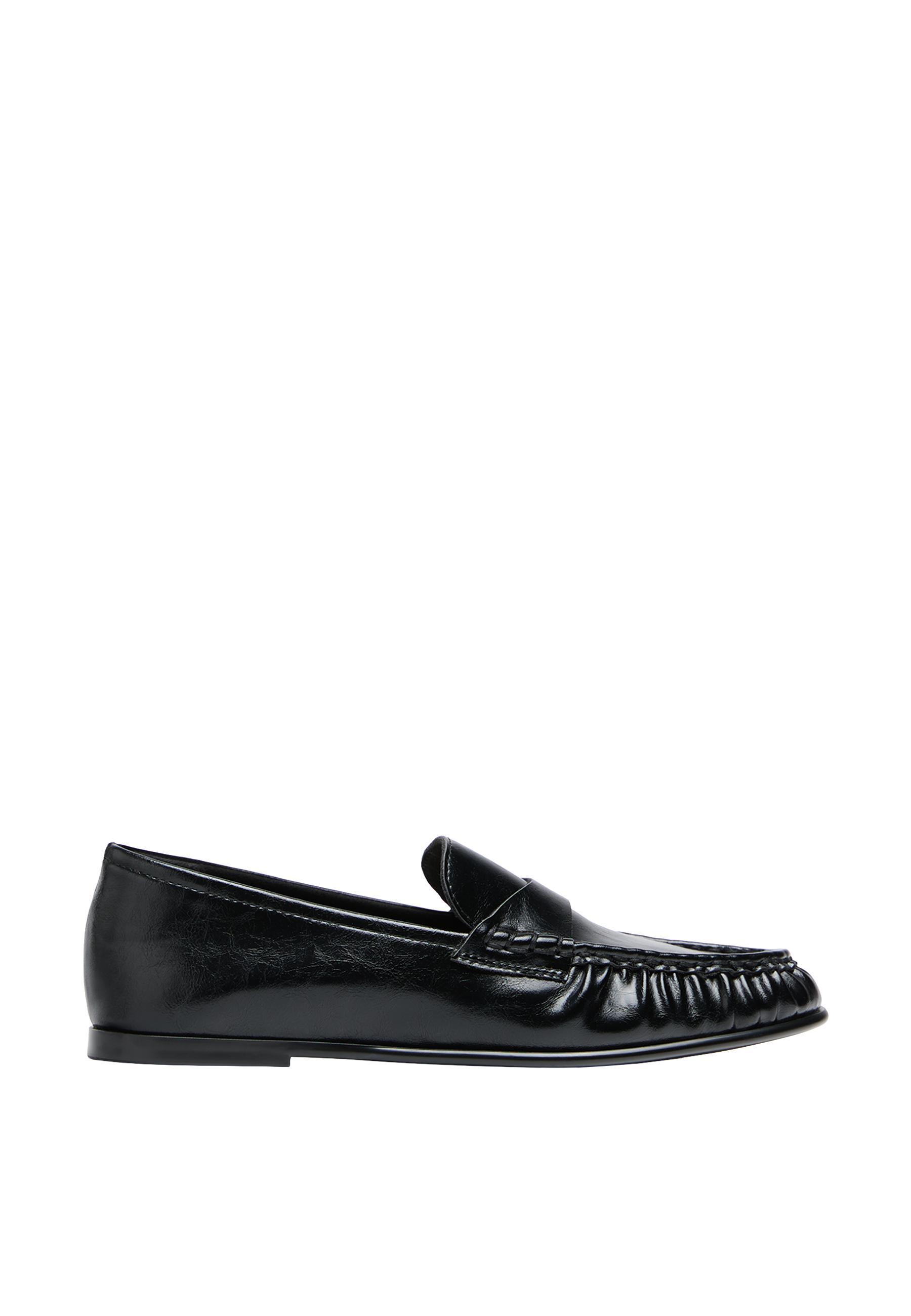 WIDE FIT. Soft leather effect loafers — BLACK 