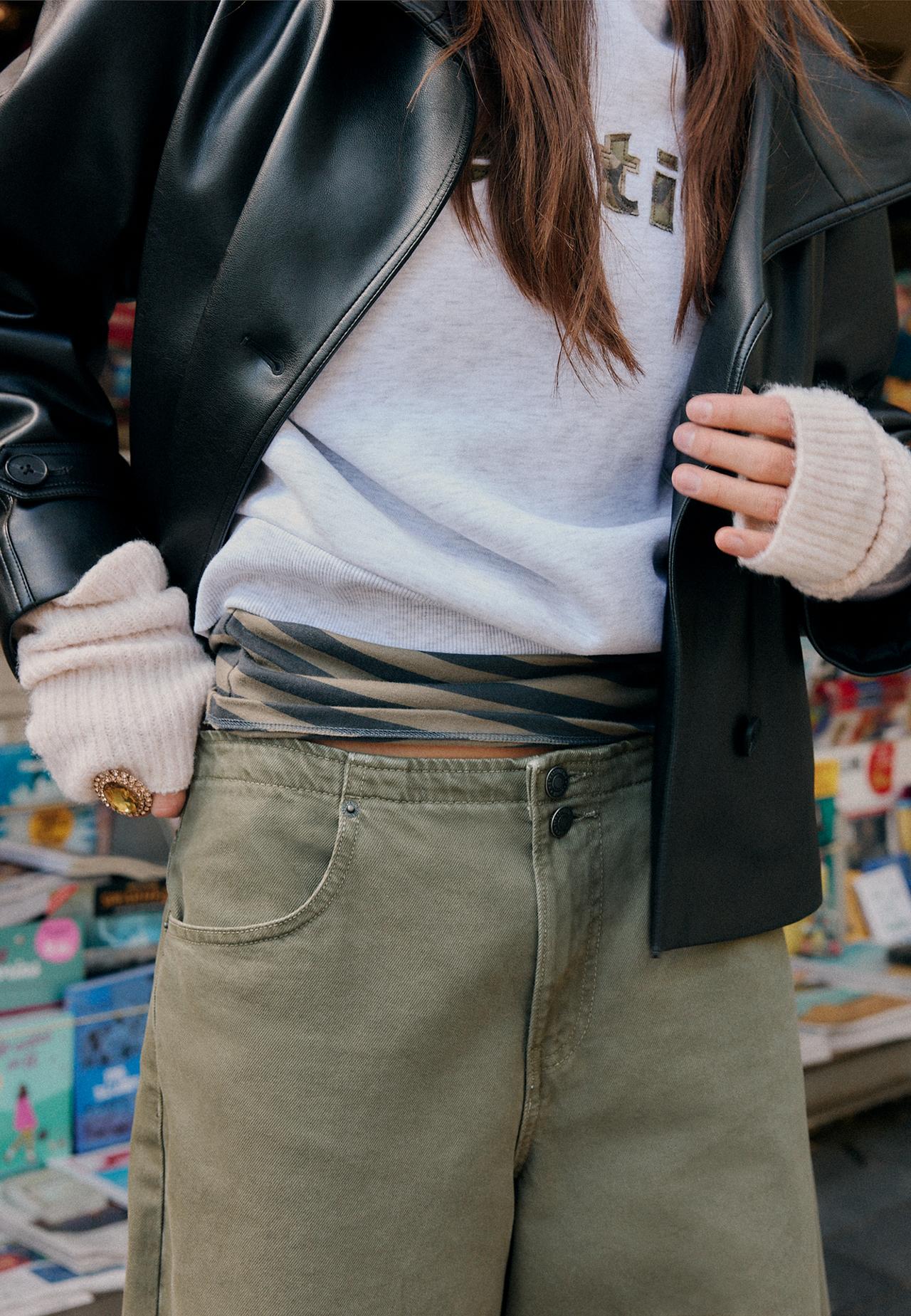 Barrel fit jeans with adjuster — Khaki