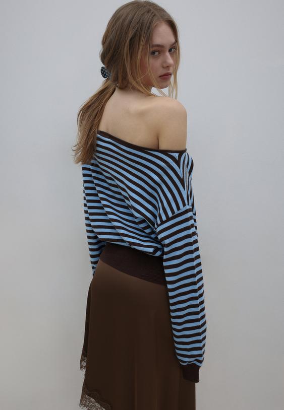 Stradivarius Asymmetric Knit Sweater Royal Blue S