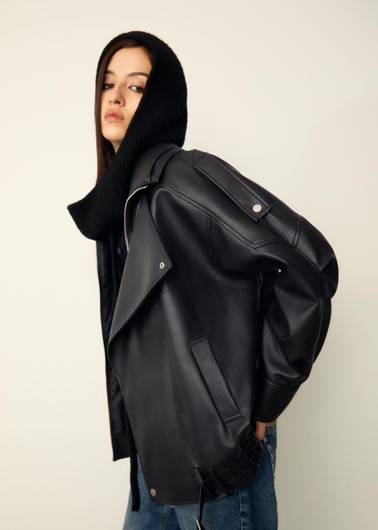 cazadora oversize solapa efecto piel