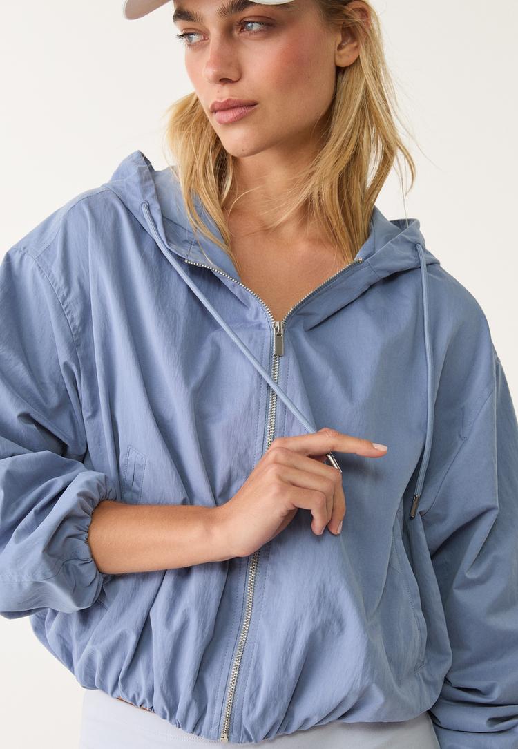 cazadora capucha balloon fit