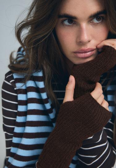 Mittens — Brown 2