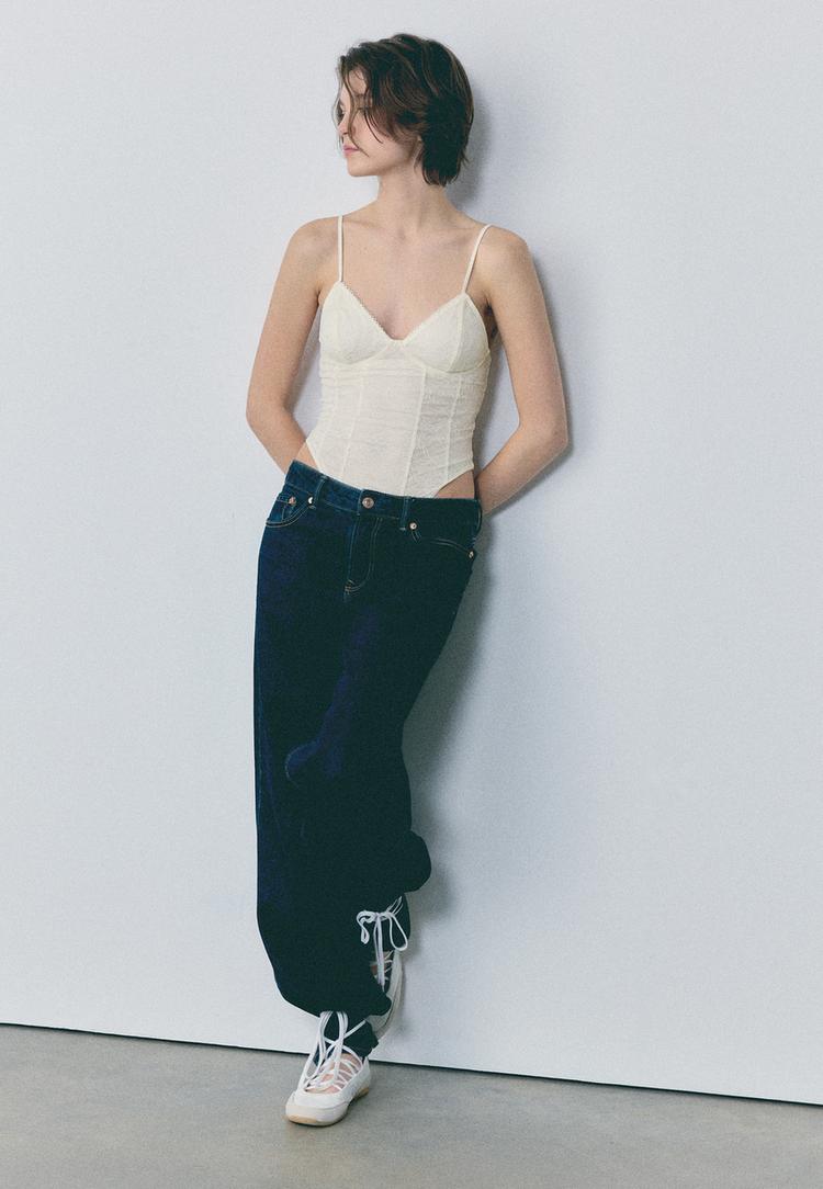 Stradivarius Κορμάκι Με Τιράντες Και Δαντέλα Βανίλια S