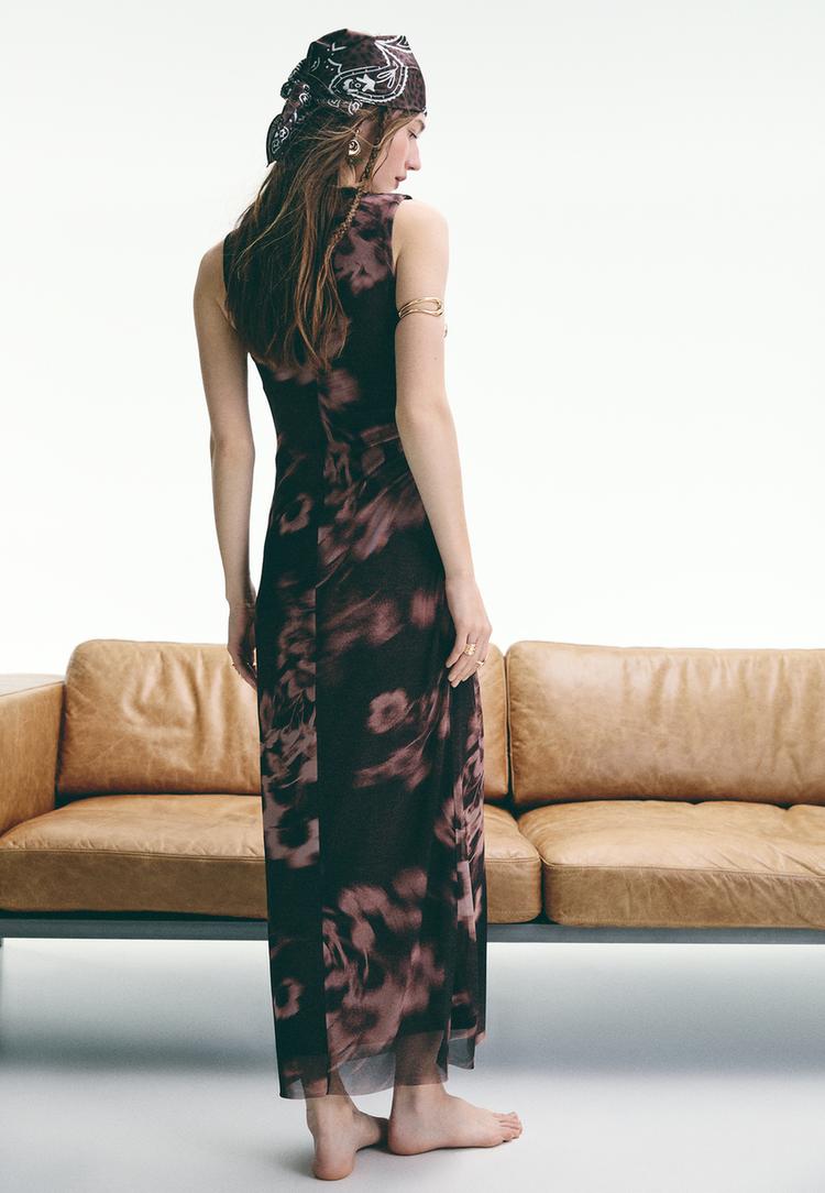 vestido midi estampado tul
